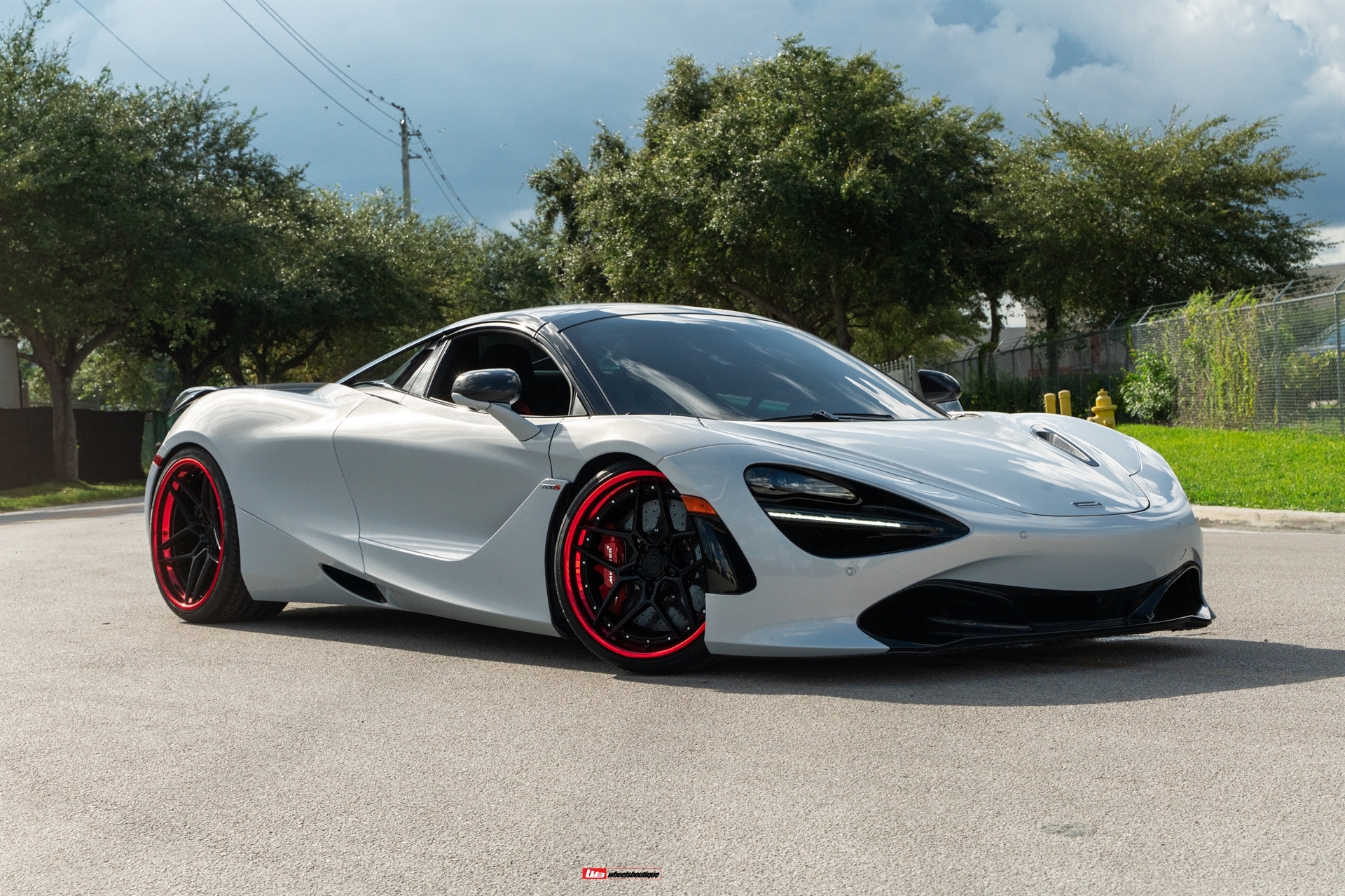 AL13 D002 | McLaren 720S