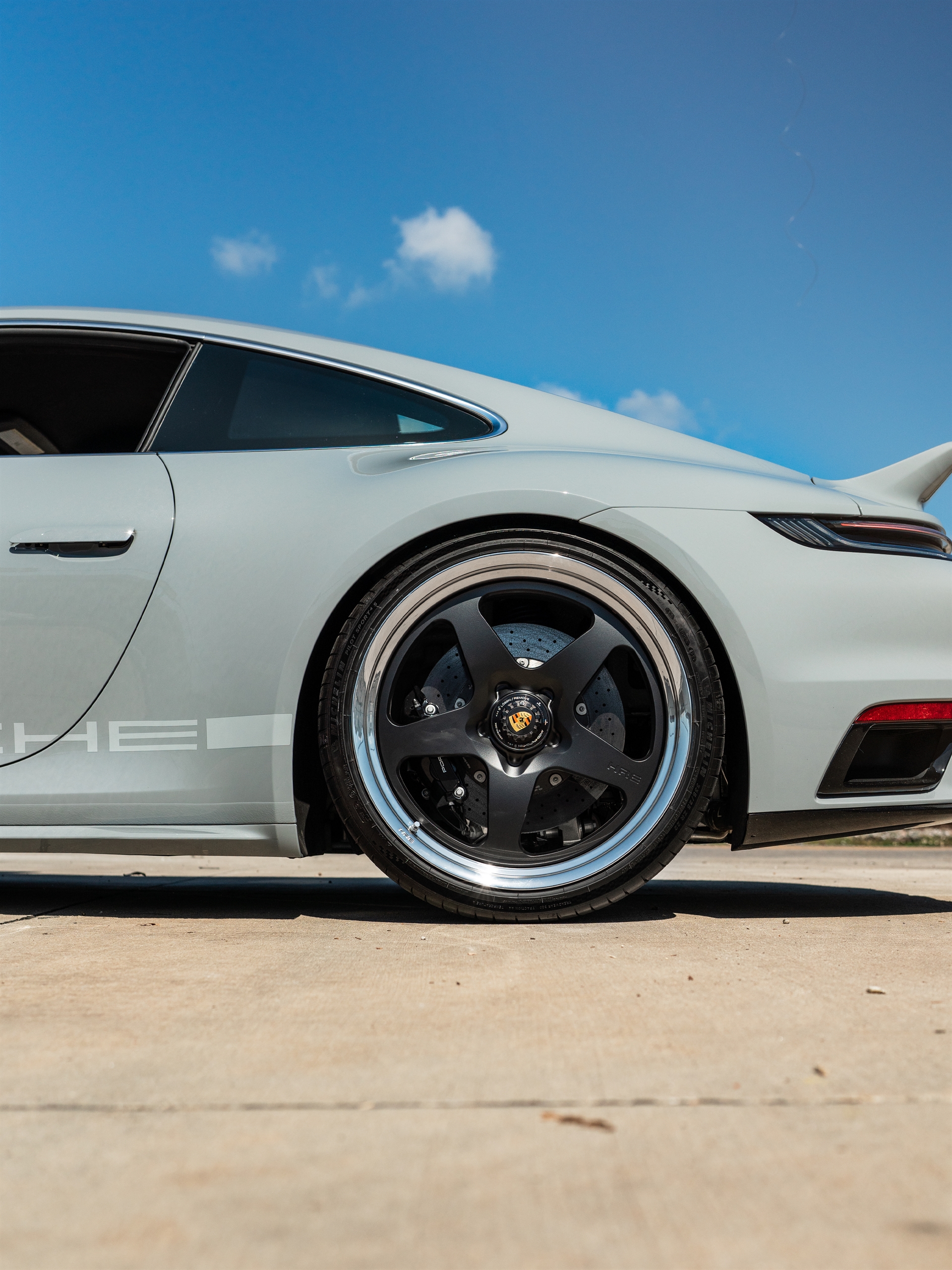 HRE 527 FMR | Porsche 992 911 Sport Classic