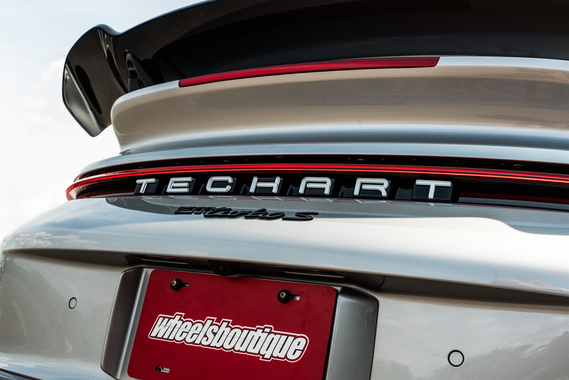 TECHART 992 Turbo S | GT Silver | on HRE S101SC | Satin White Gold