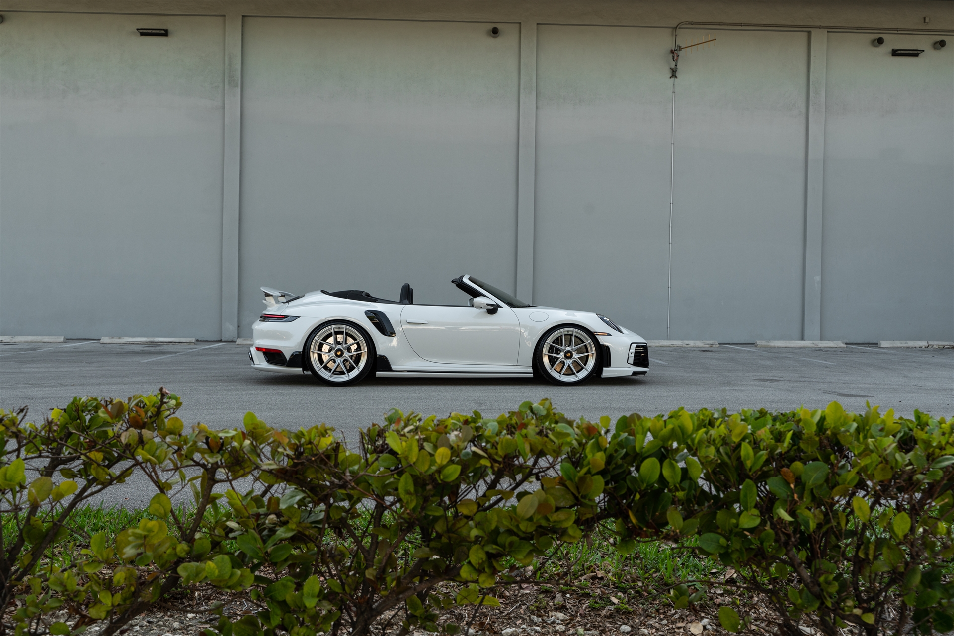 TECHART 992 Turbo S | Carrera White | on ANRKY XR-201 | Brushed Clear