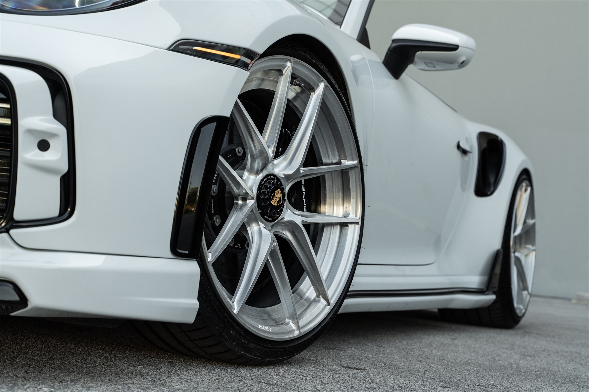 TECHART 992 Turbo S | Carrera White | on ANRKY XR-201 | Brushed Clear