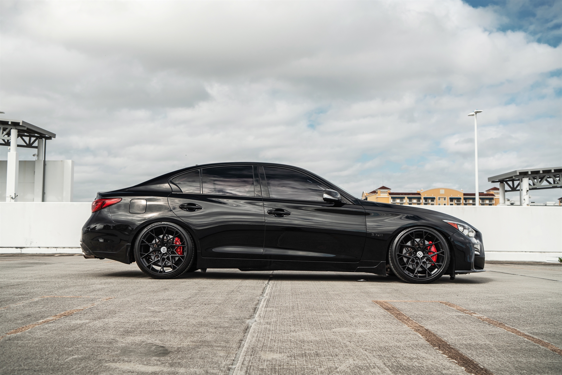 HRE FF10 | Infiniti Q50S