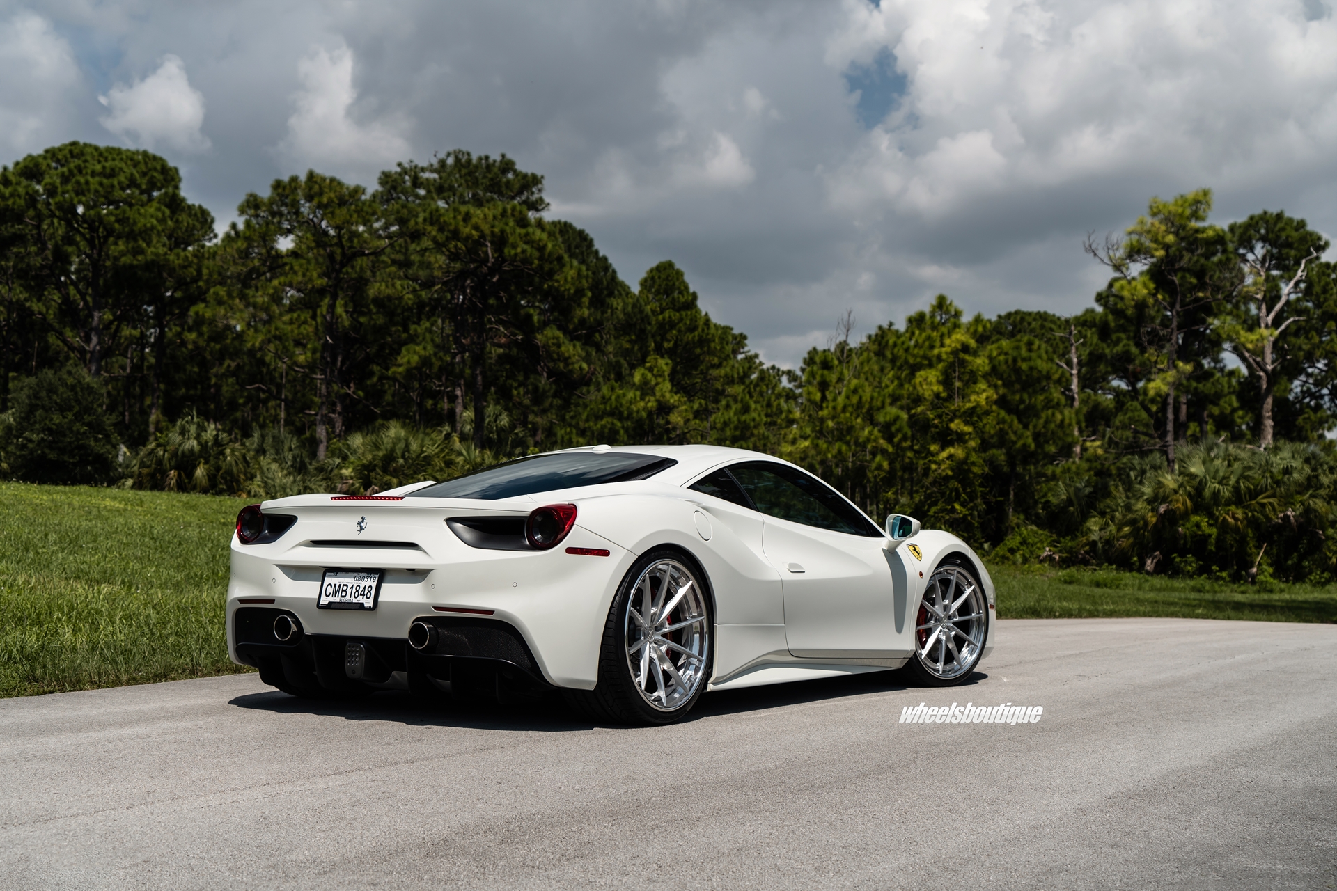 Ferrari 488 | Bianco Avus | on ANRKY AN38 | Brushed Clear
