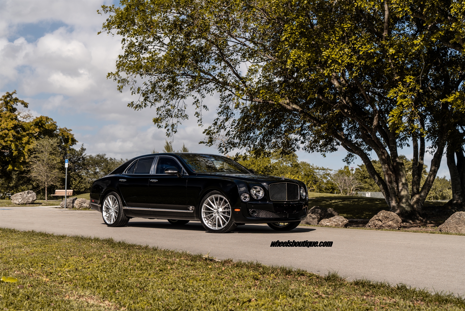 ANRKY AN19 | Bentley Mulsanne