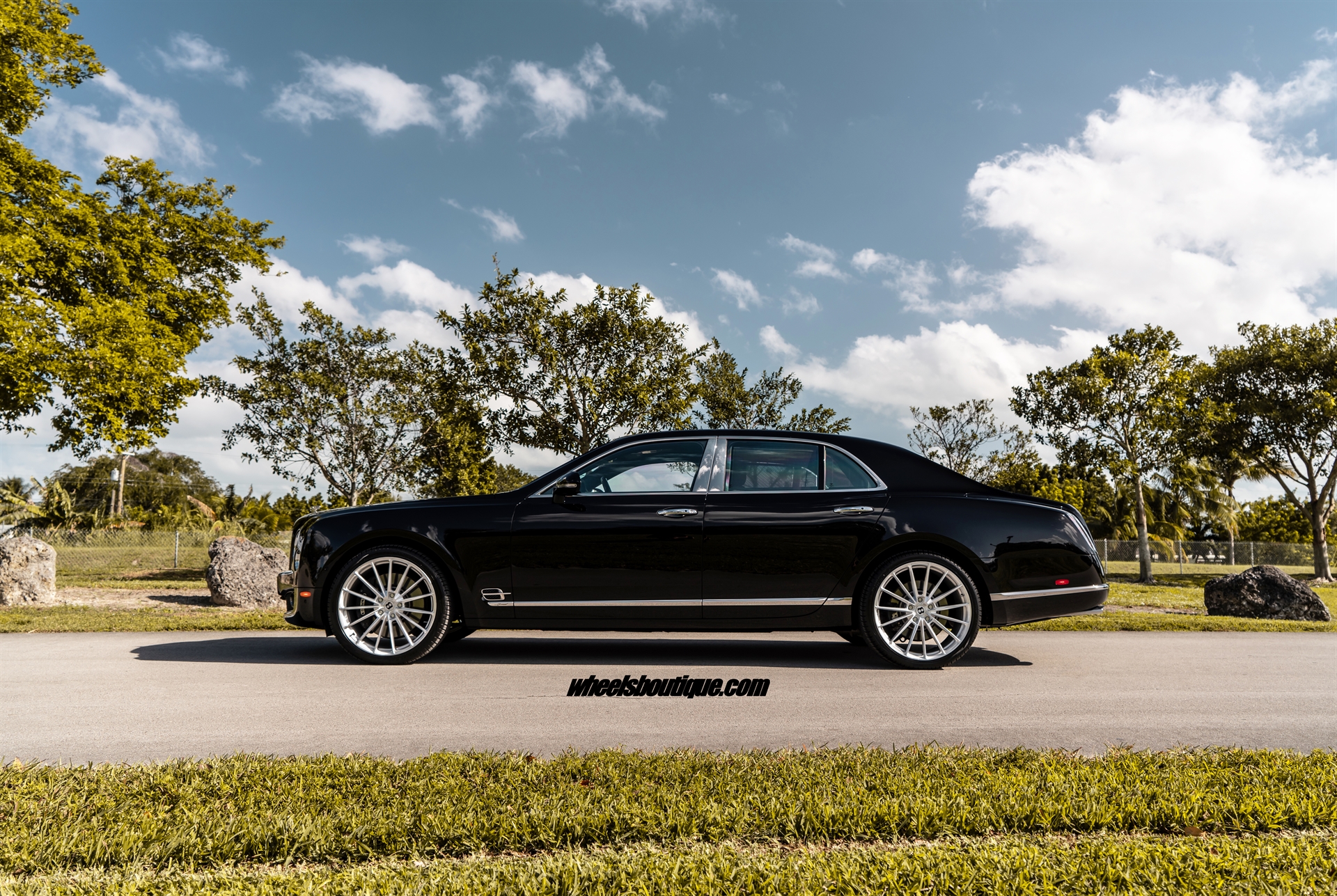 ANRKY AN19 | Bentley Mulsanne