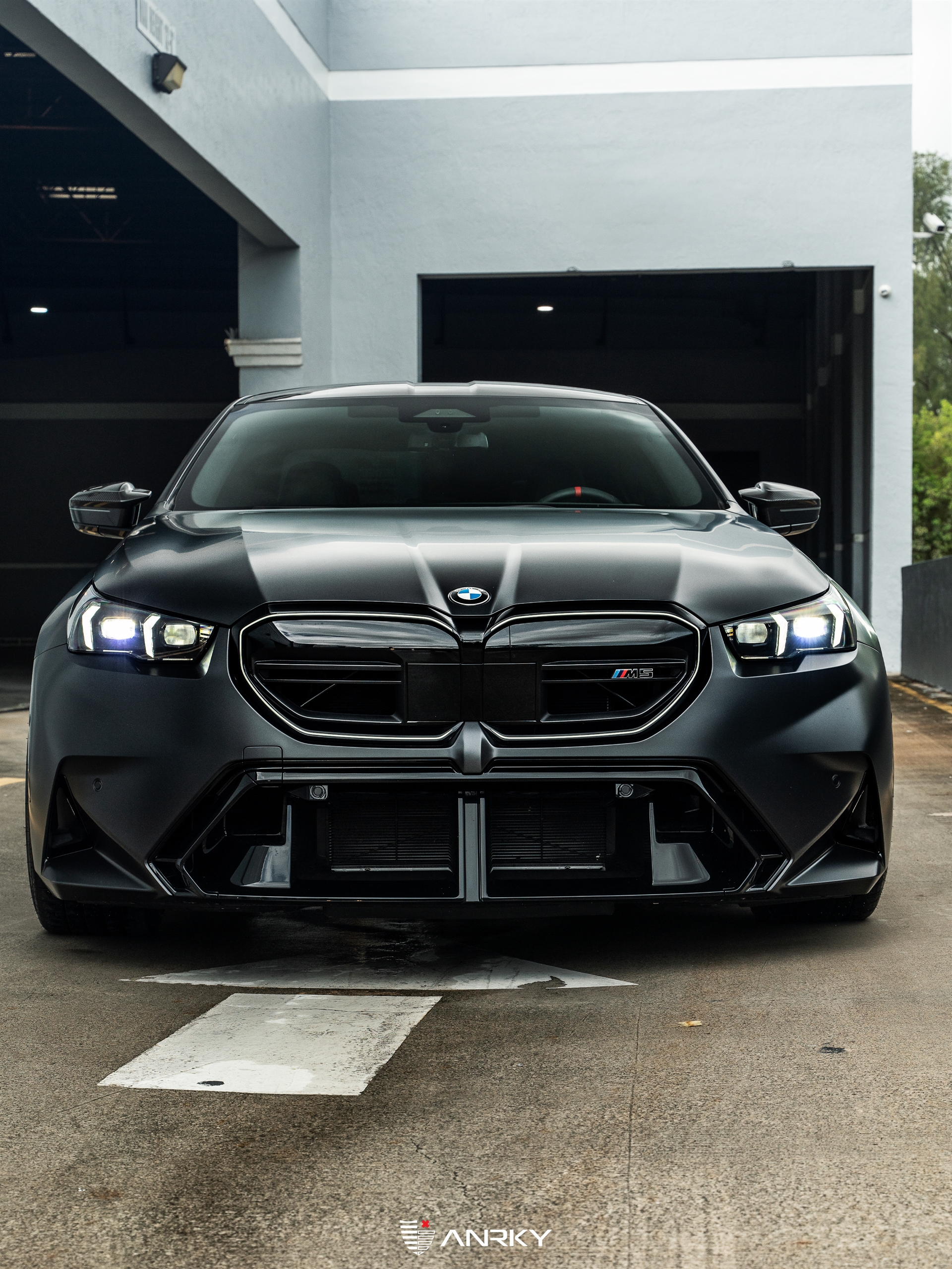 BMW G90 M5 – AN22 SeriesTWO