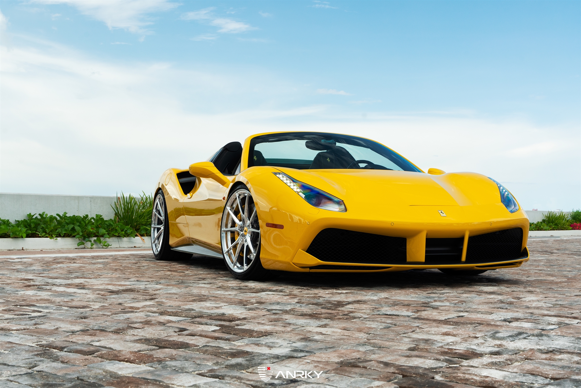 Ferrari 488 Spider | Giallo Modena | on ANRKY AN12 | Polished Clear