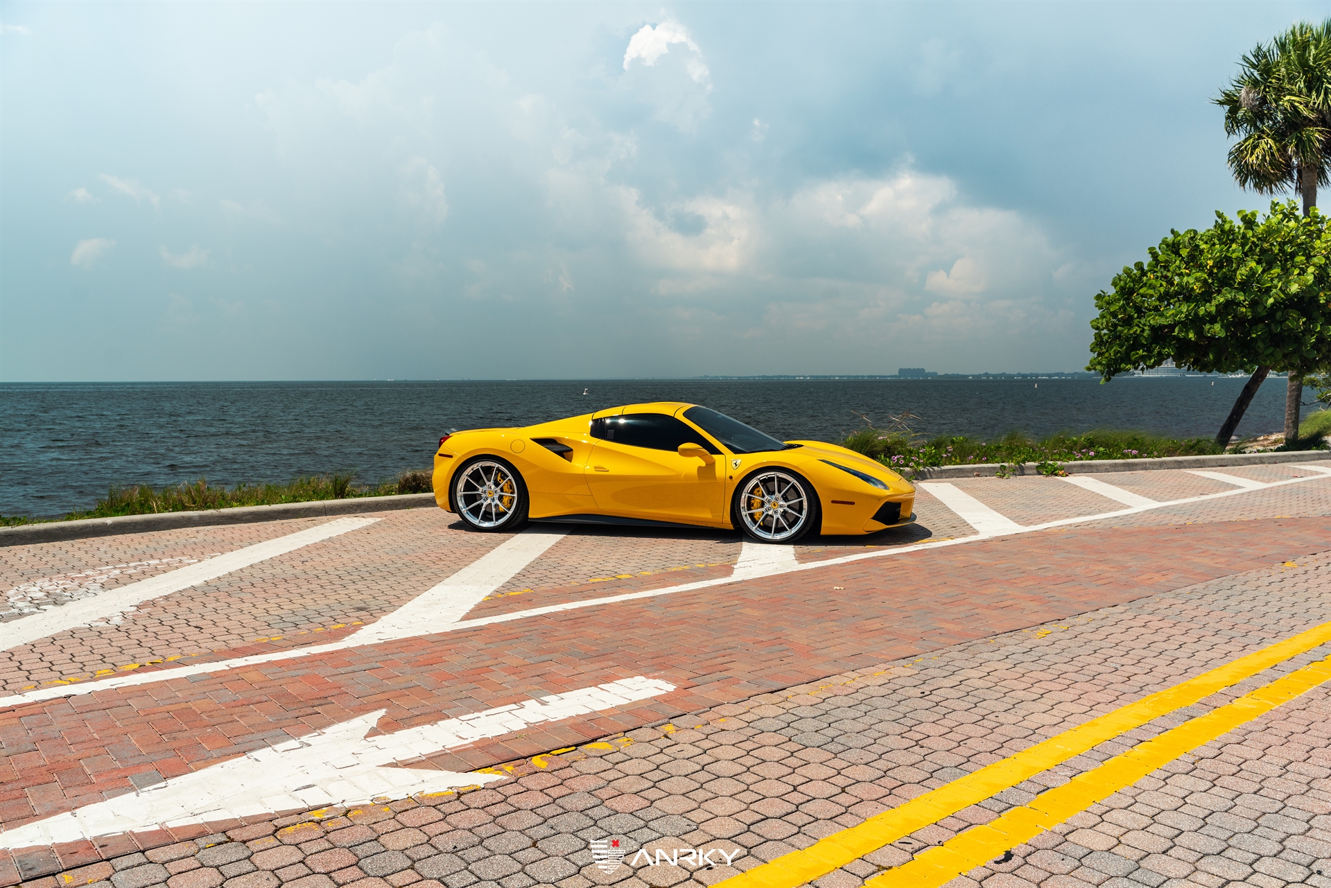 Ferrari 488 Spider | Giallo Modena | on ANRKY AN12 | Polished Clear