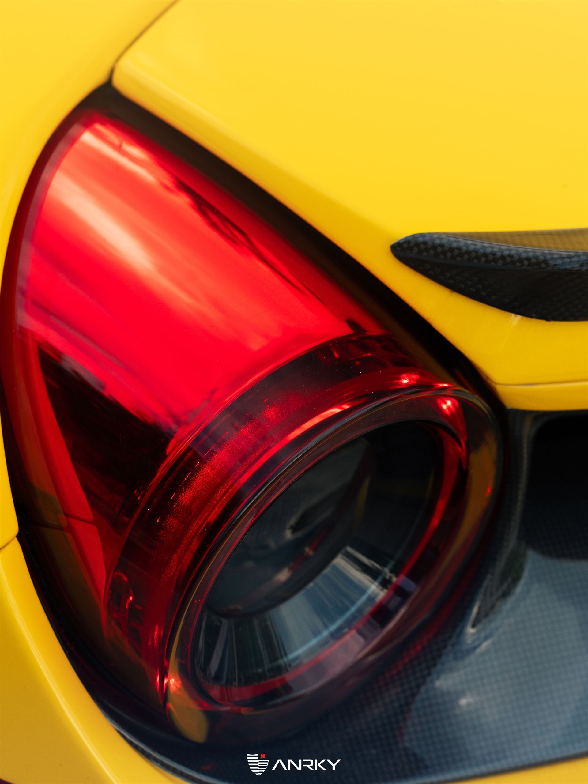 Ferrari 488 Spider | Giallo Modena | on ANRKY AN12 | Polished Clear