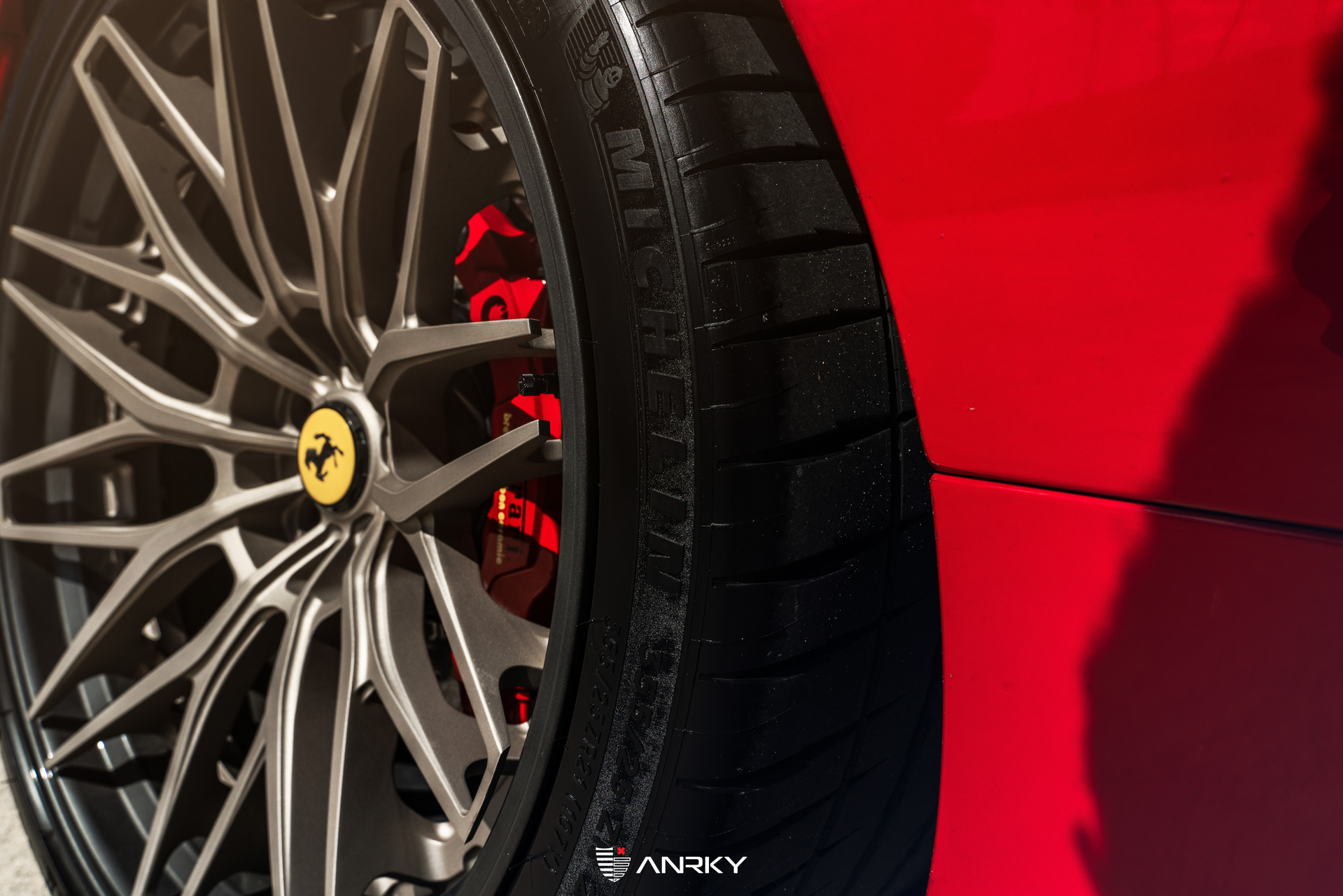 Novitec F8 Spider | Rosso Corsa | on ANRKY RS1.3 | Satin White Gold