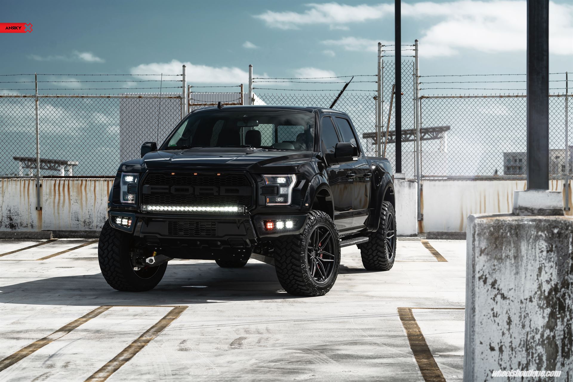 ANRKY AN36 | Ford Raptor 1