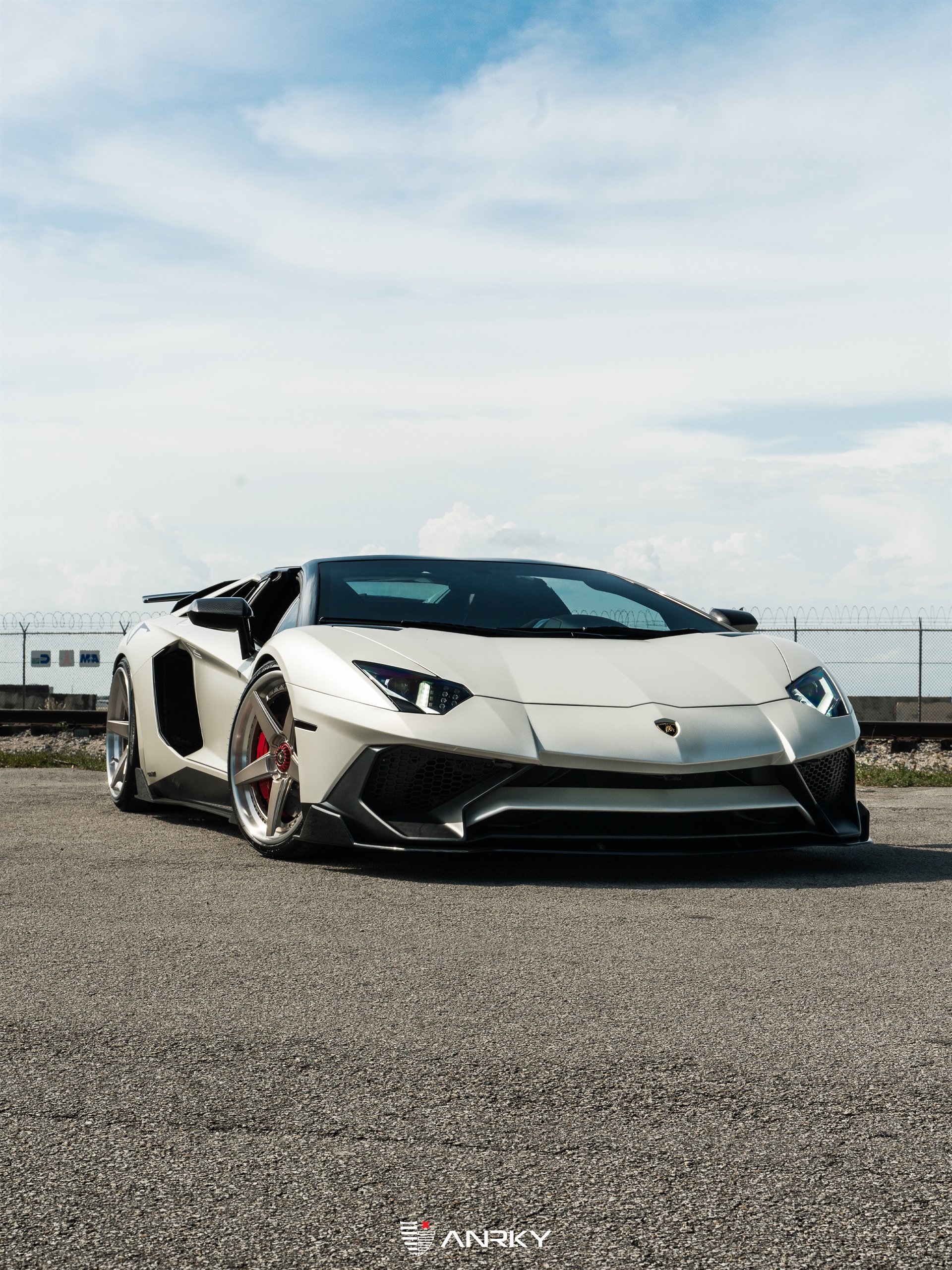 Lamborghini Aventador SV Roadster – RETROSeries RS5.3