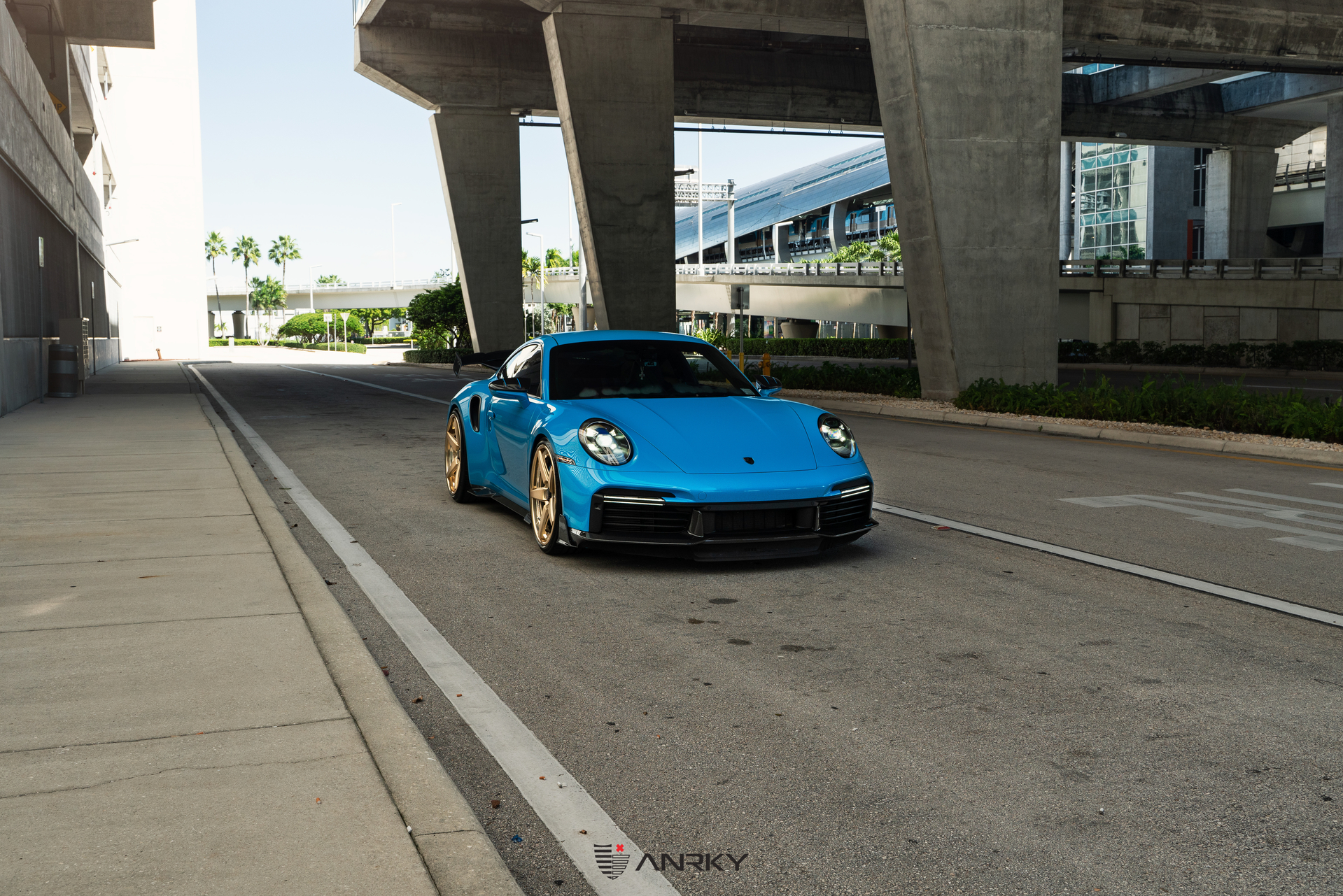Mansory Porsche 992 | Rivera Blue | on ANRKY RS5.3 | Satin Mirror Polished Gold