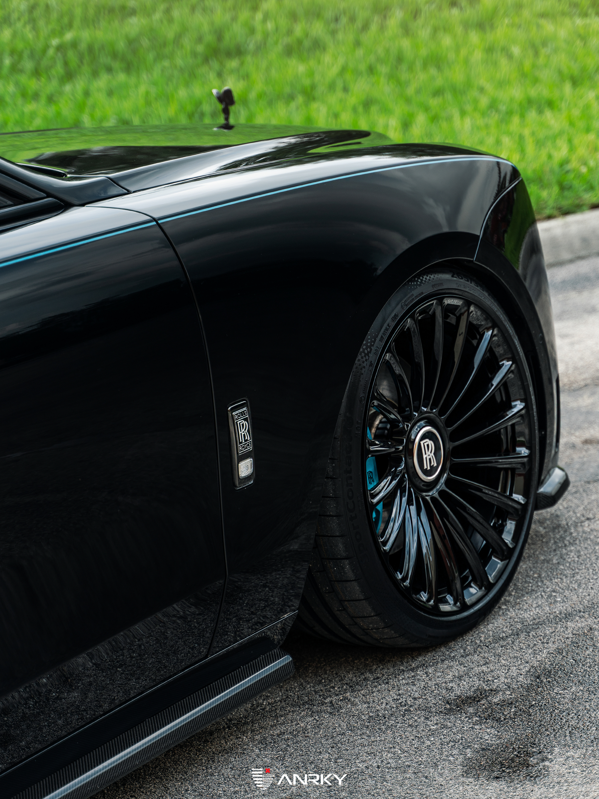 Urban Automotive Rolls-Royce Ghost | on ANRKY RF-182  | Gloss Black