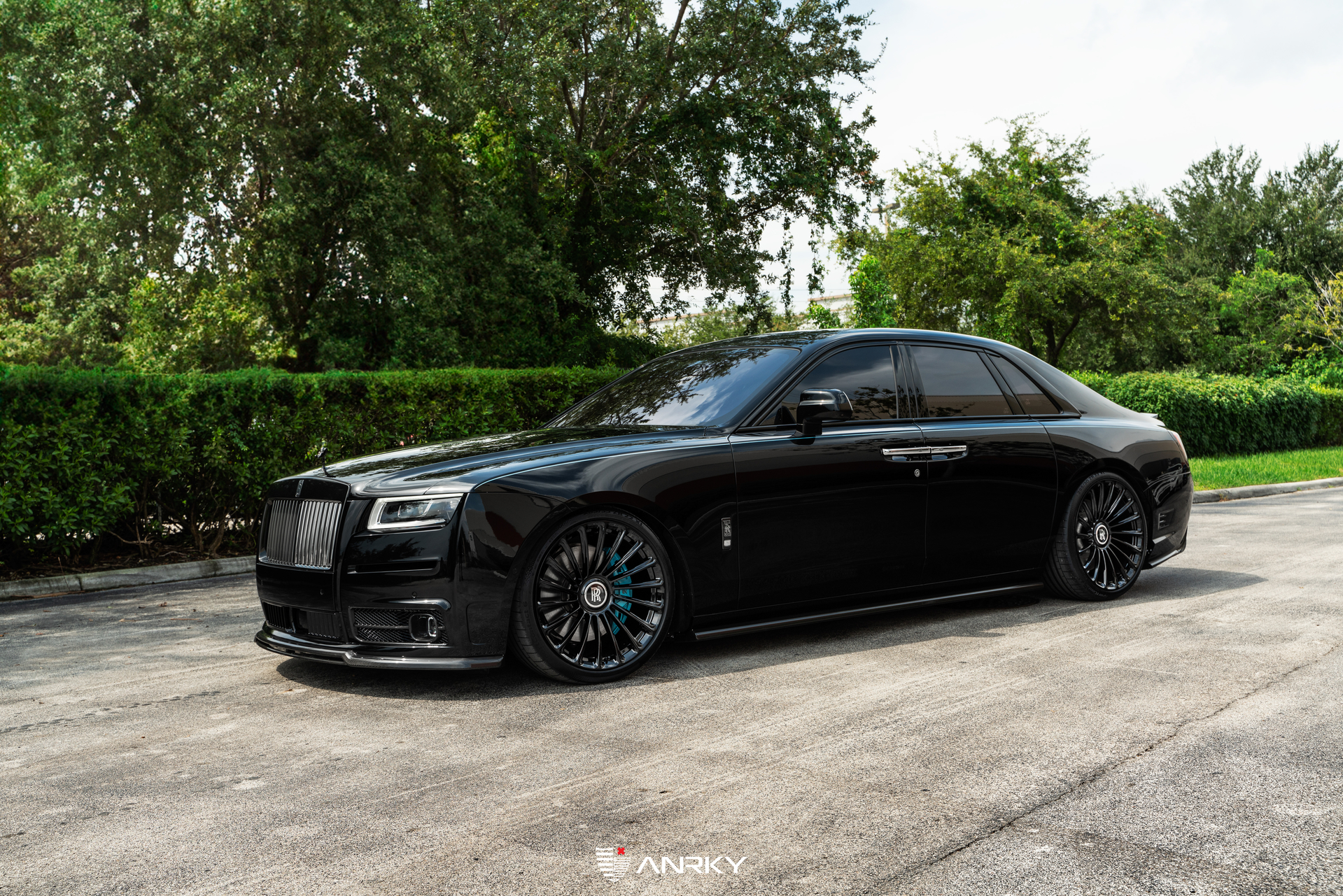 Urban Automotive Rolls-Royce Ghost | on ANRKY RF-182  | Gloss Black
