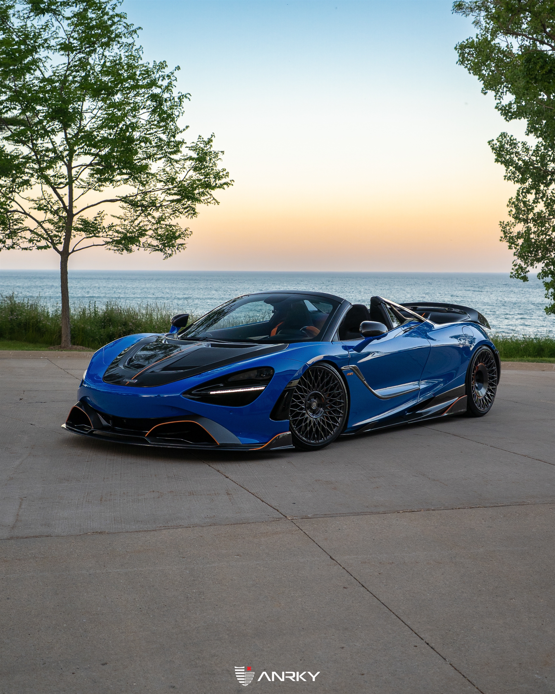 McLaren 720S Spider – RETROSeries RS7.2+AEROSport