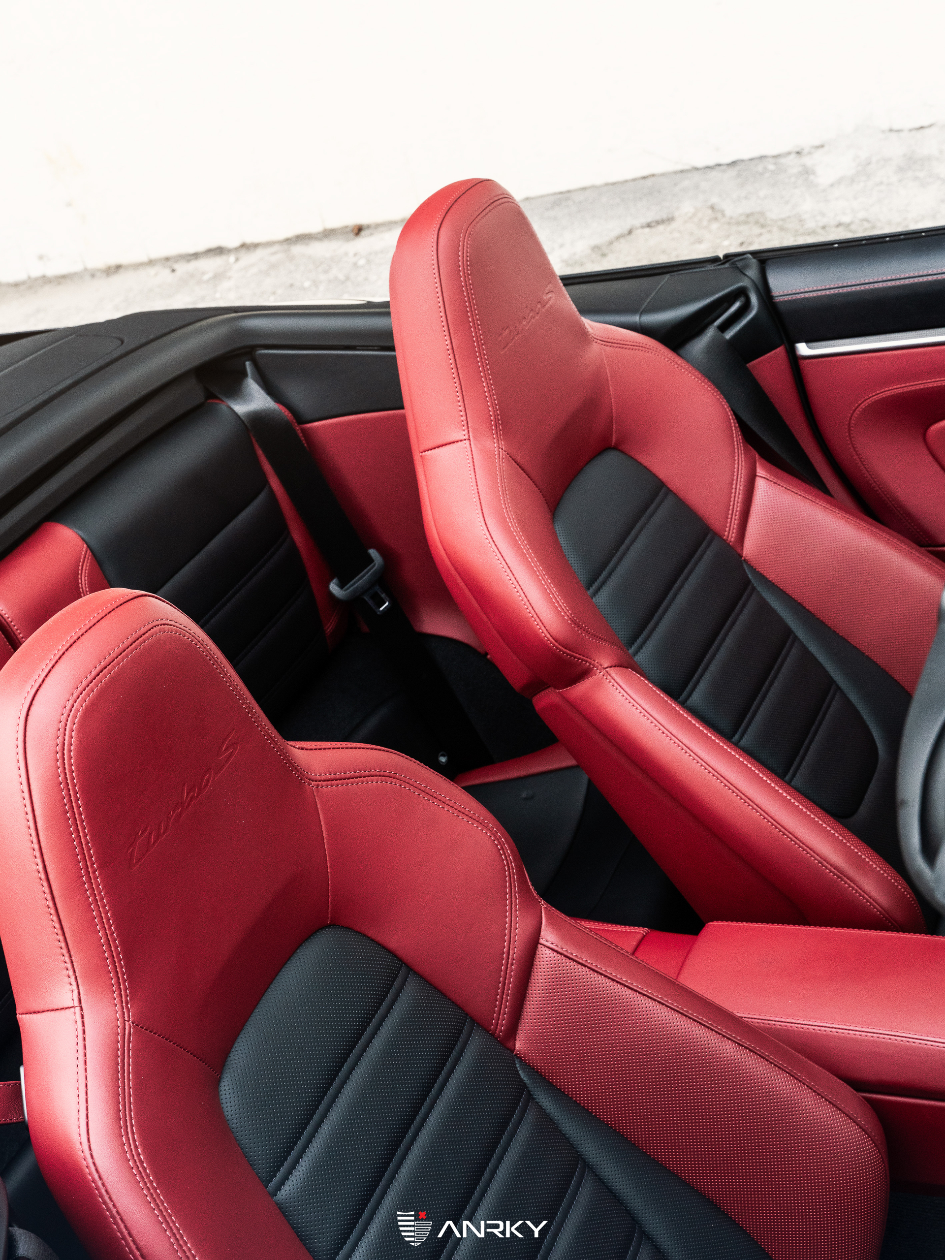 Porsche 992 Turbo S | Black | on ANRKY JDX-200 | Brushed Face + Mirror Polished Windows