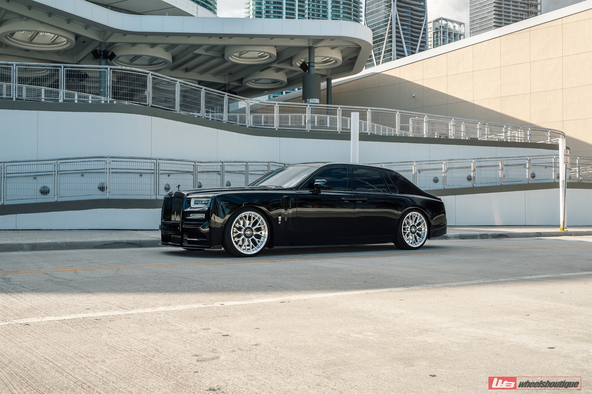 ANRKY AN20 | Rolls-Royce Phantom