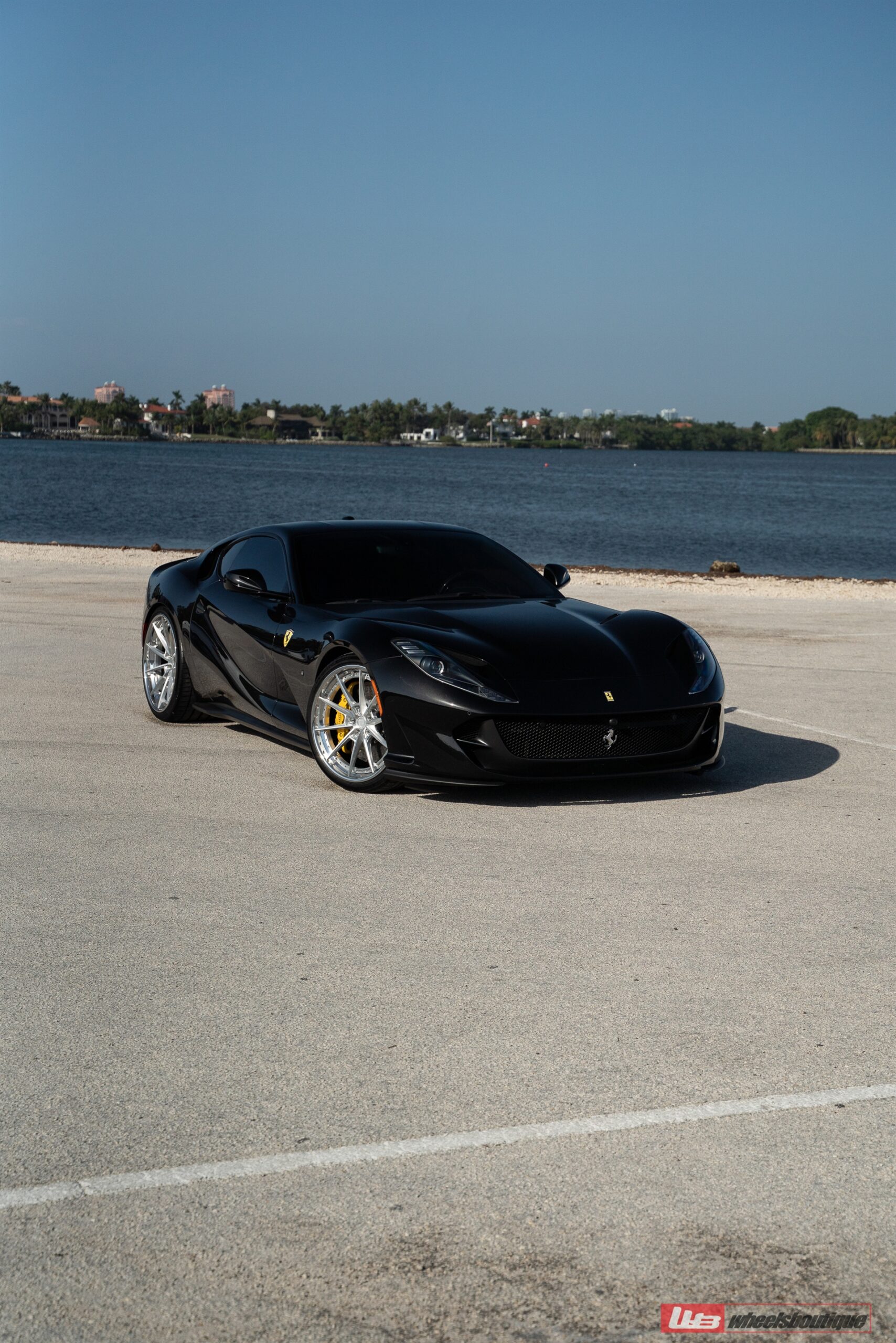 ANRKY AN38 | Ferrari 812 Superfast 1