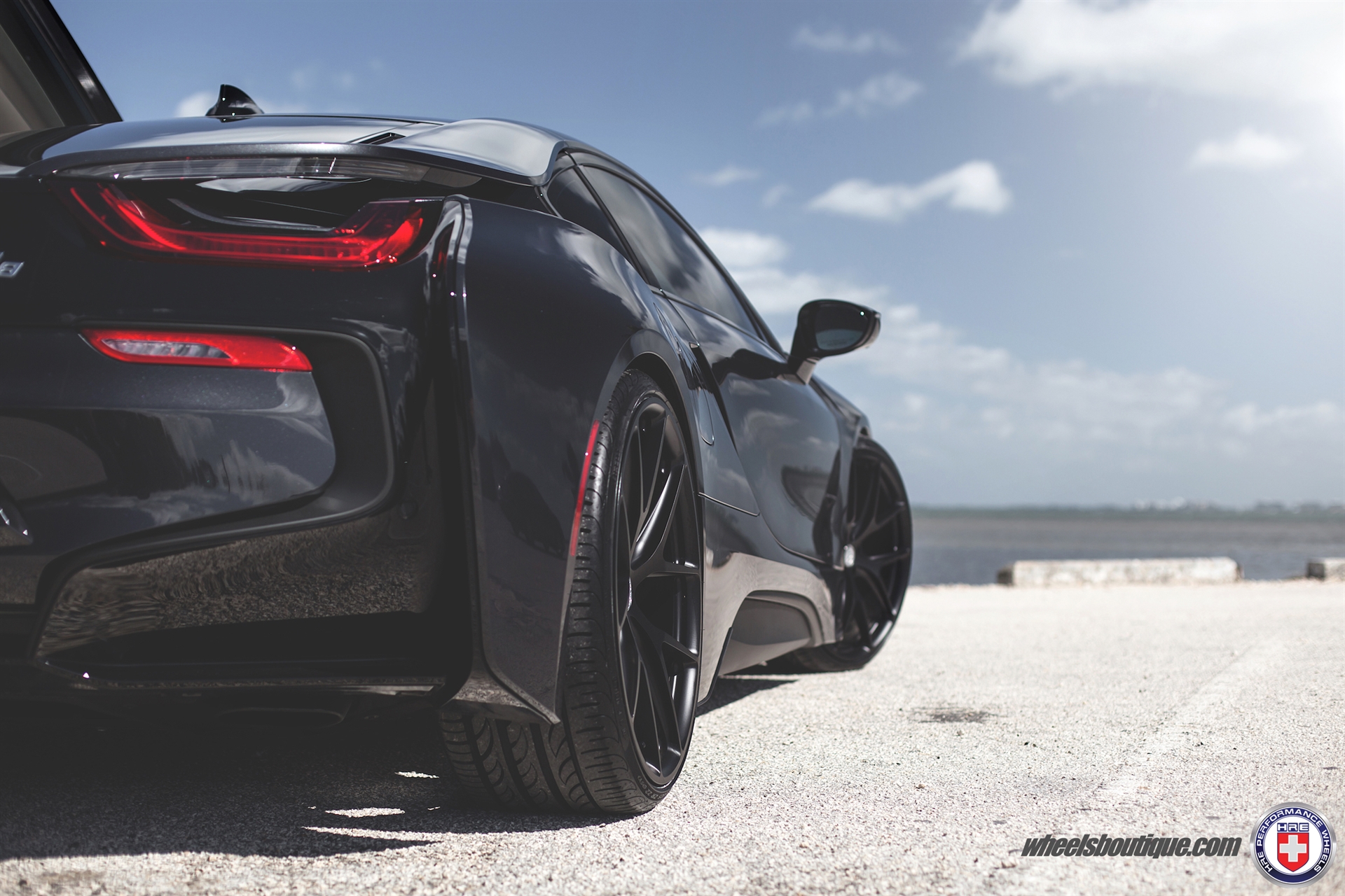 HRE P101 – Black Out | BMW i8
