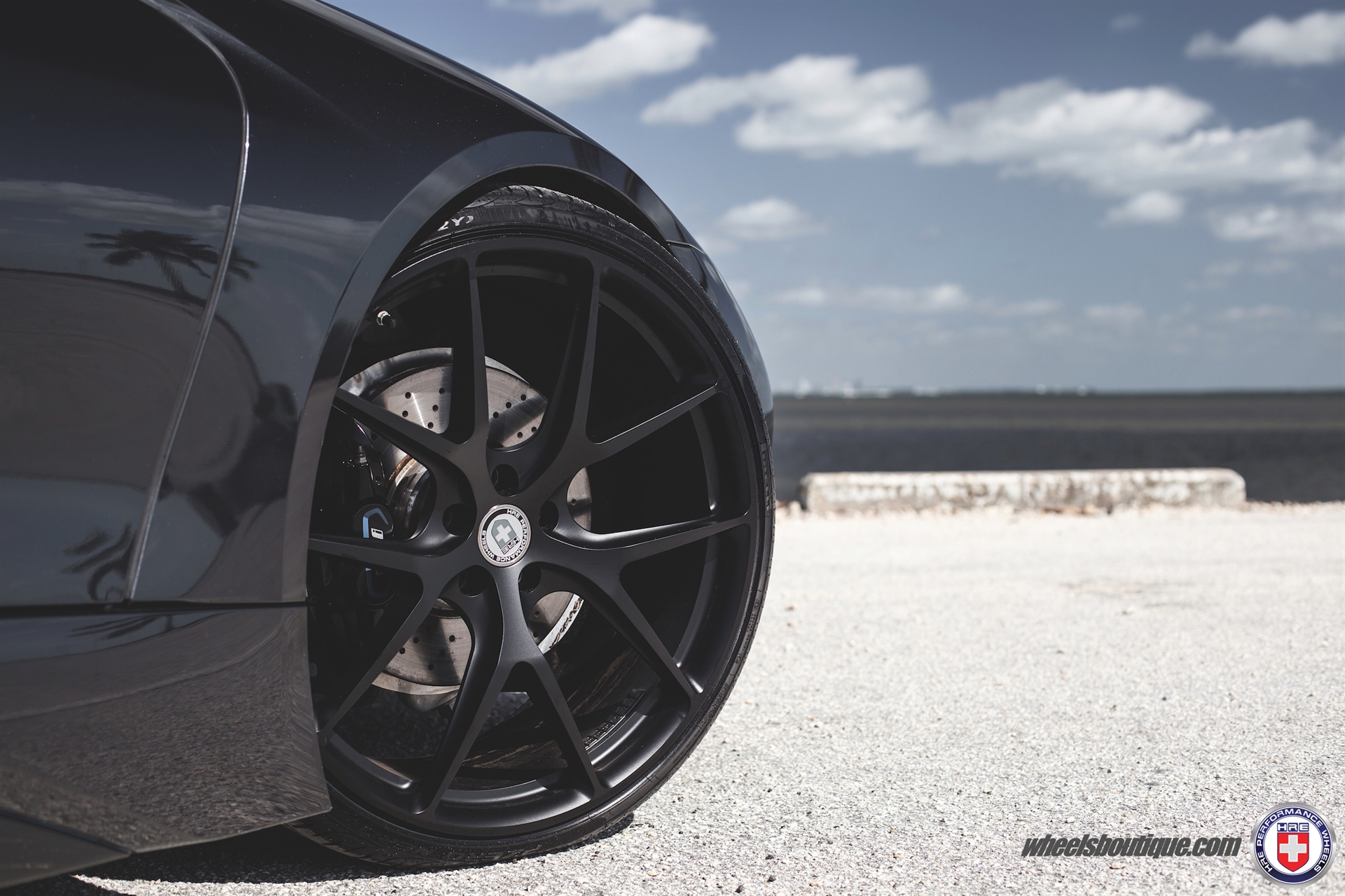 HRE P101 – Black Out | BMW i8