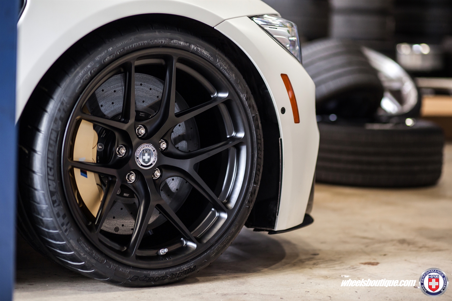 HRE R101+Akrapovic | BMW M4