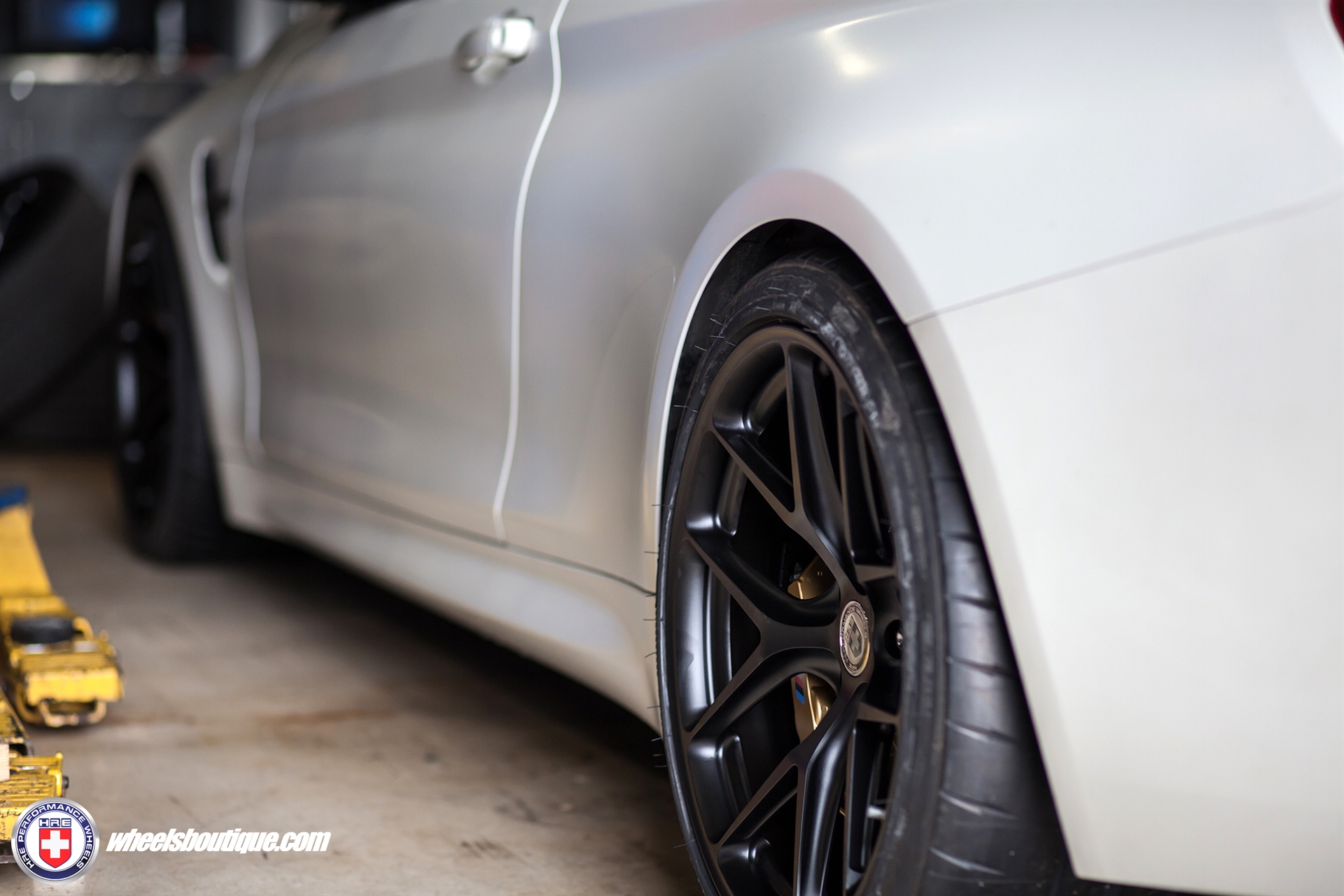 HRE R101+Akrapovic | BMW M4