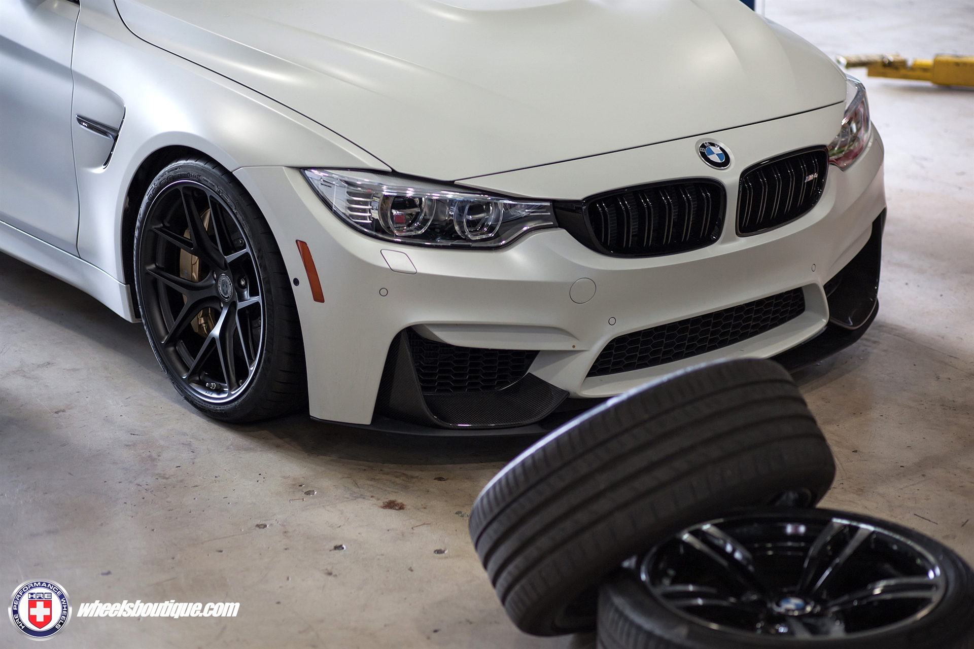 HRE R101+Akrapovic | BMW M4