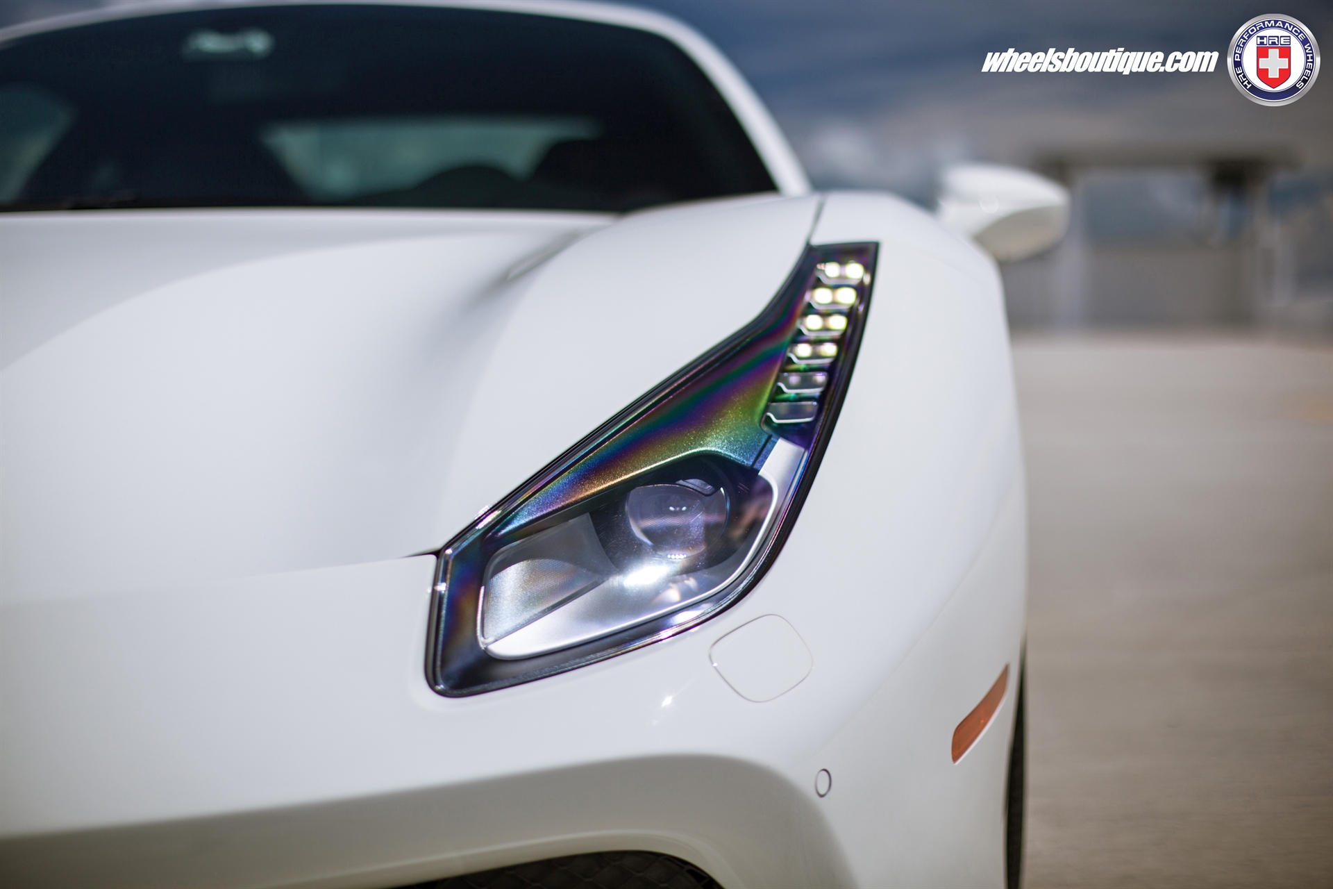 Ferrari 488 | Bianco Avus | on HRE S207 | Frozen Polished Dark Clear