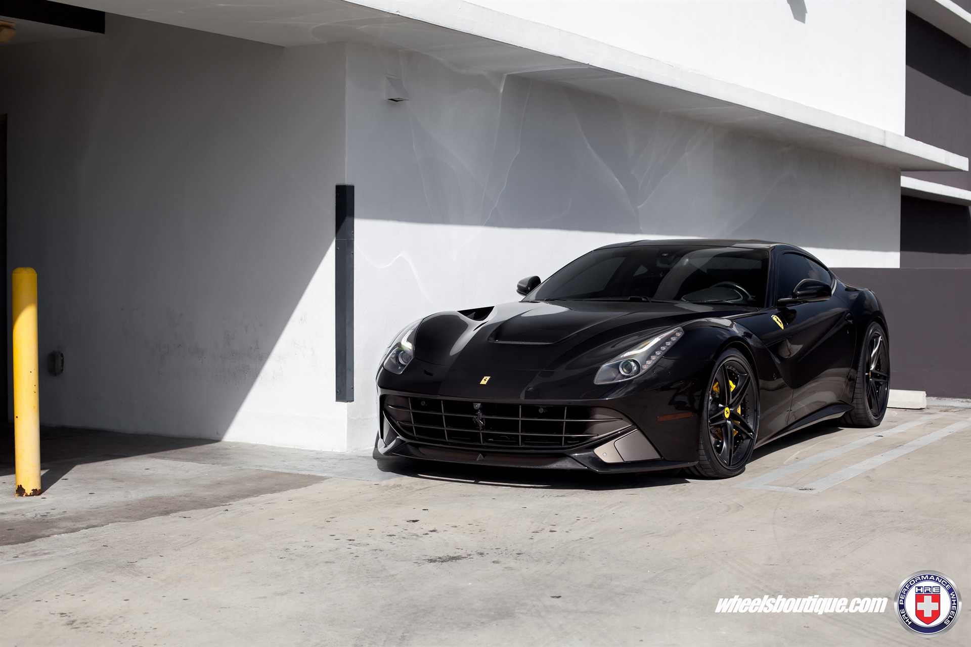 HRE S207 – All Black | Ferrari F12