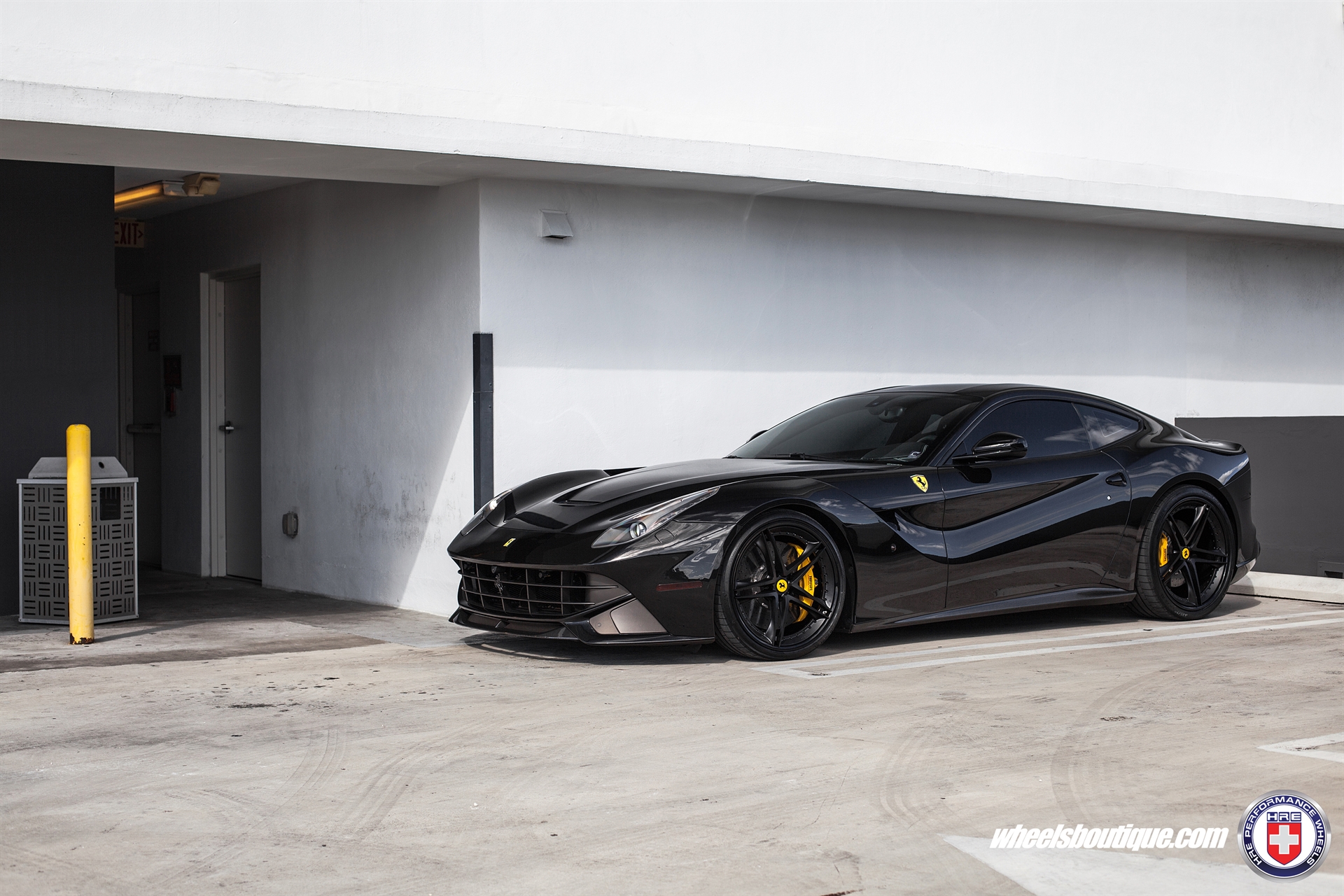 HRE S207 – All Black | Ferrari F12
