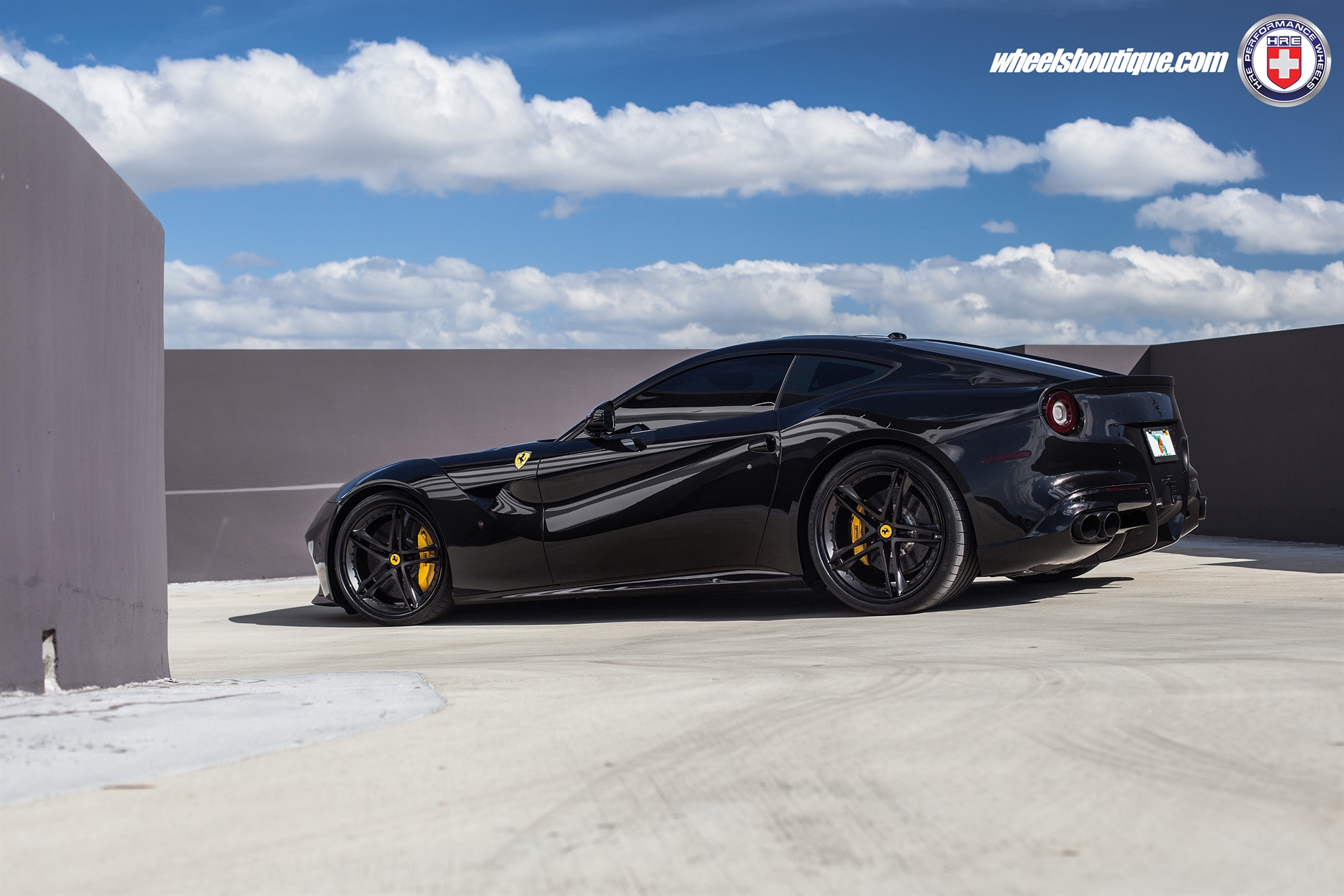 HRE S207 – All Black | Ferrari F12