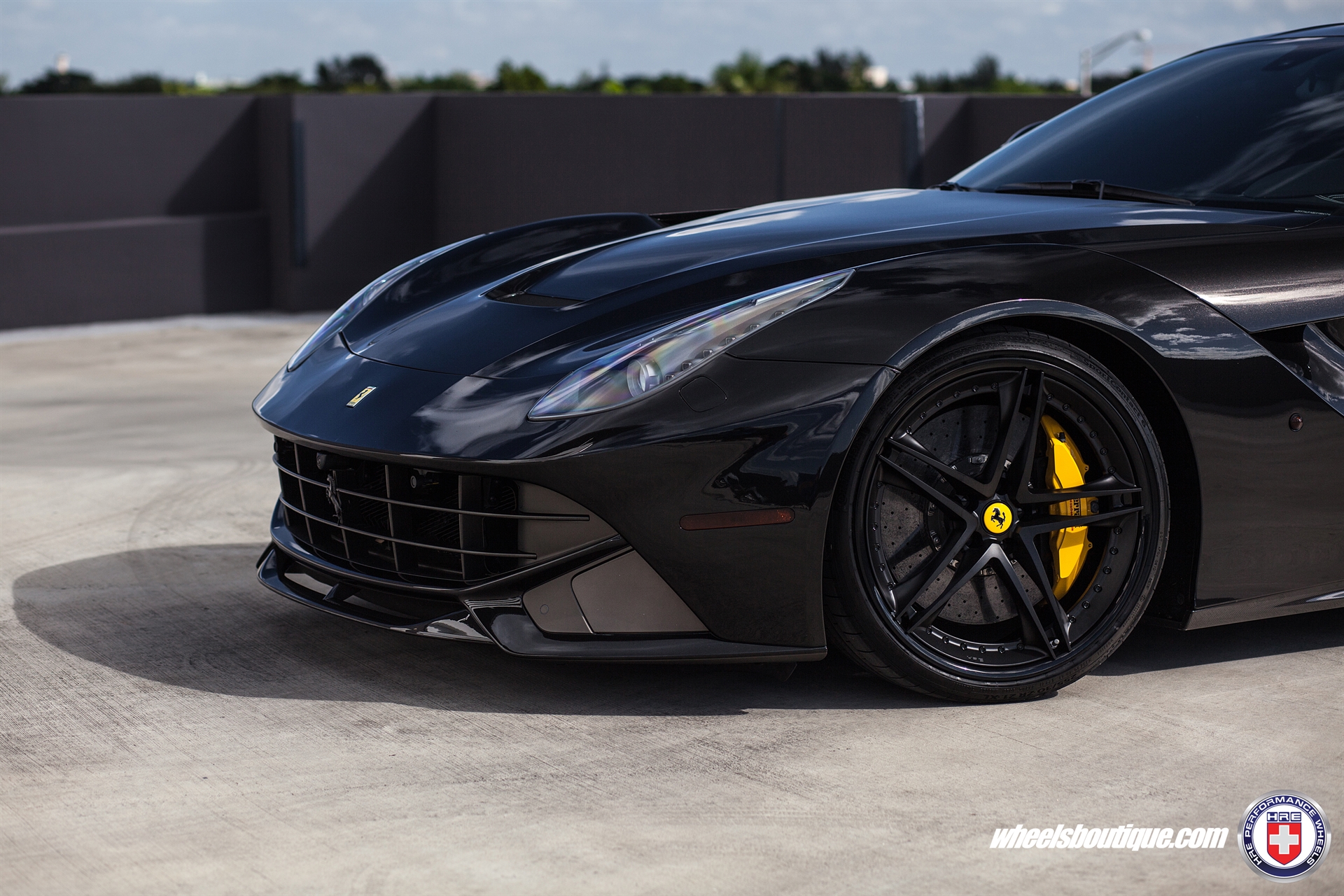 HRE S207 – All Black | Ferrari F12
