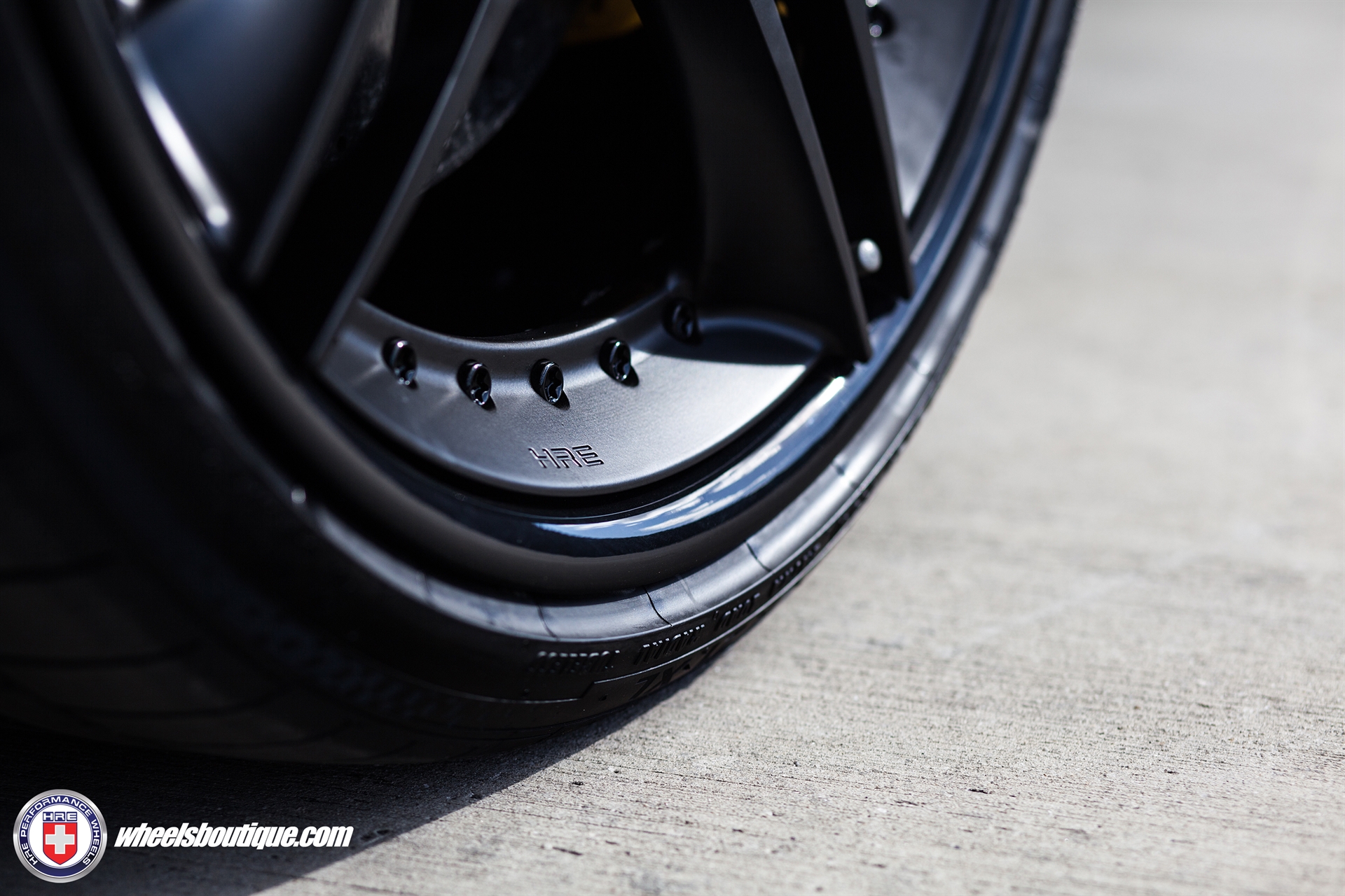 HRE S207 – All Black | Ferrari F12