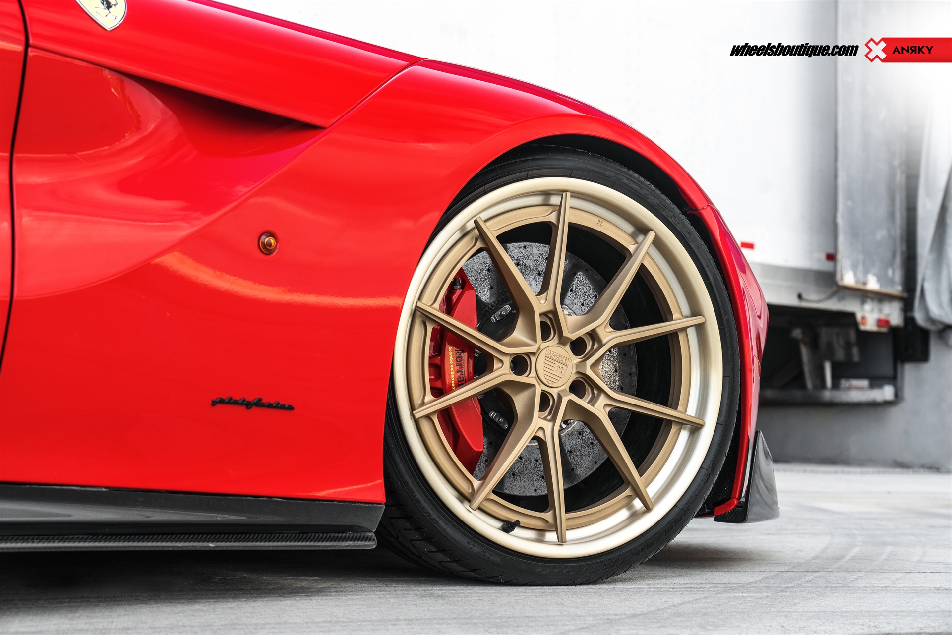 ANRKY AN32 | Ferrari F12