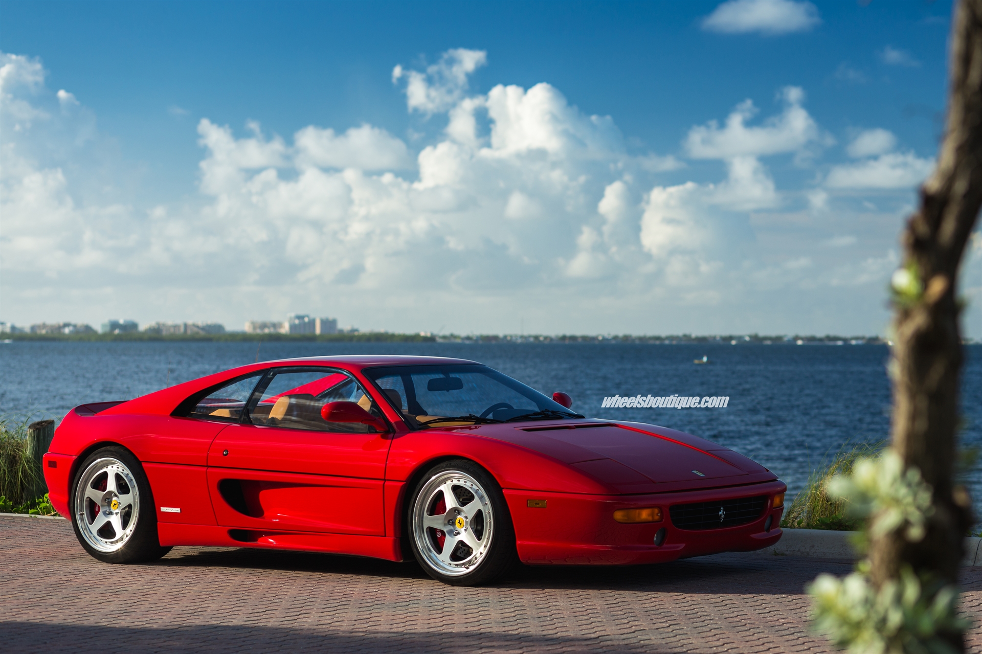 HRE Classic 305 | Ferrari F355