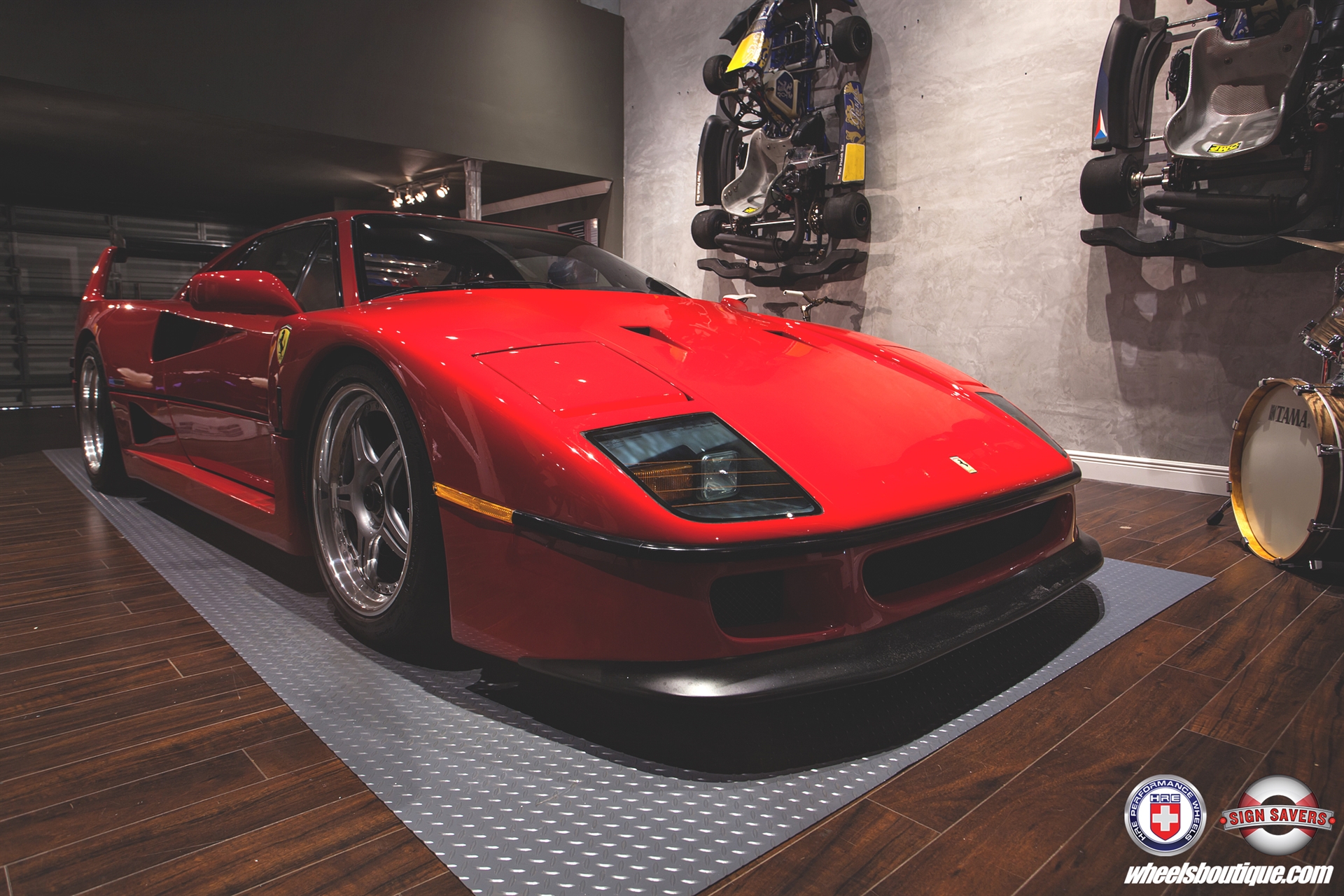 HRE 547 @ The Sign Savers | Ferrari F40