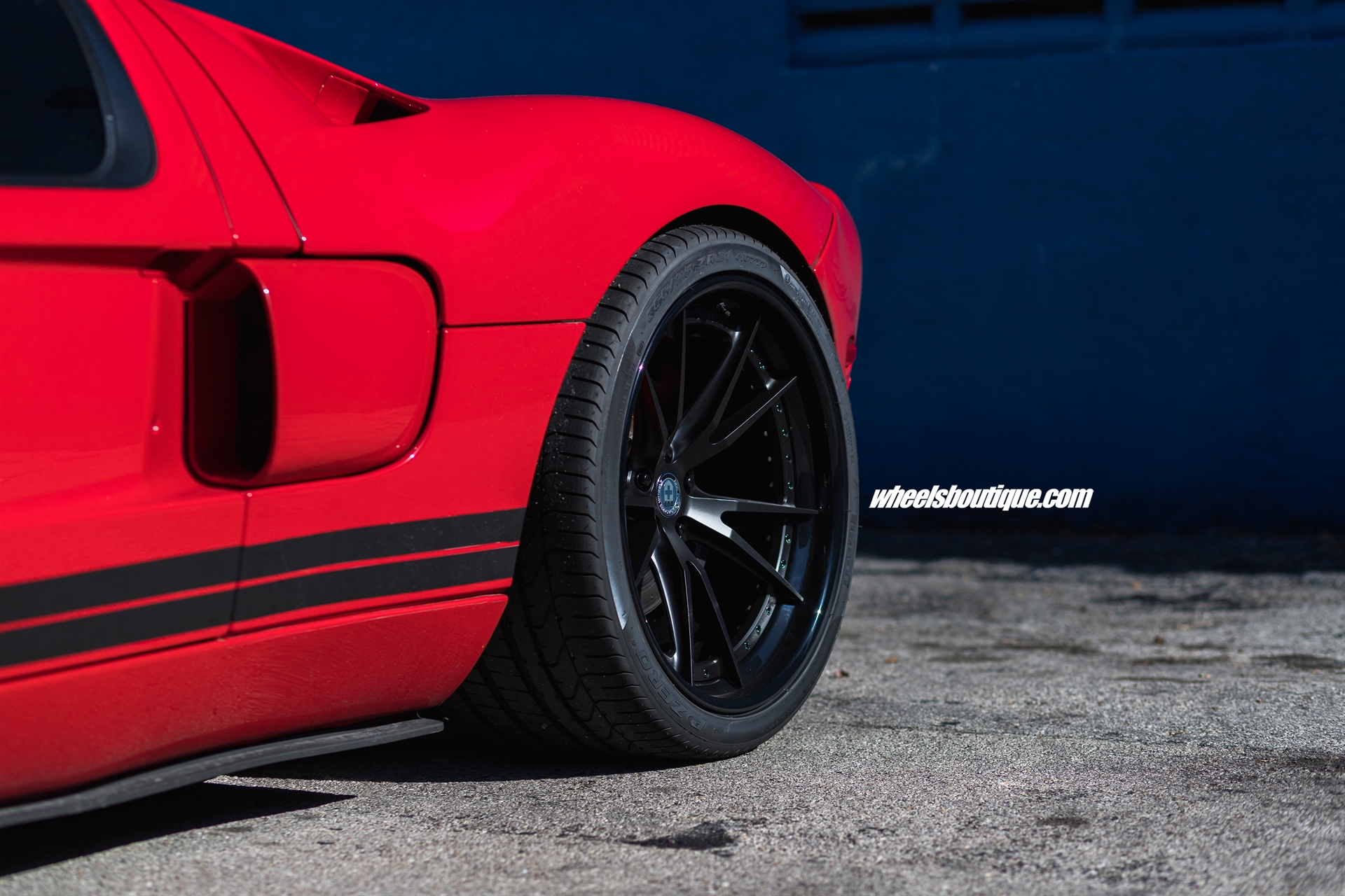 HRE S104 | Red Ford GT