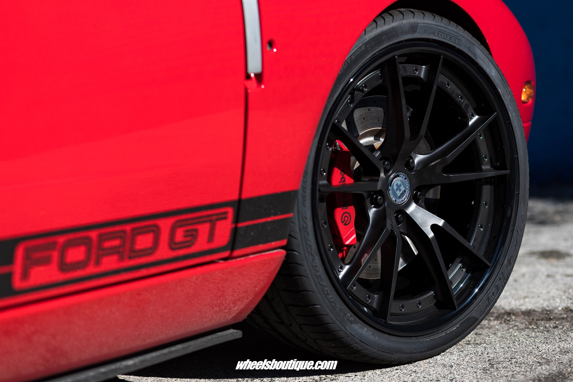 HRE S104 | Red Ford GT