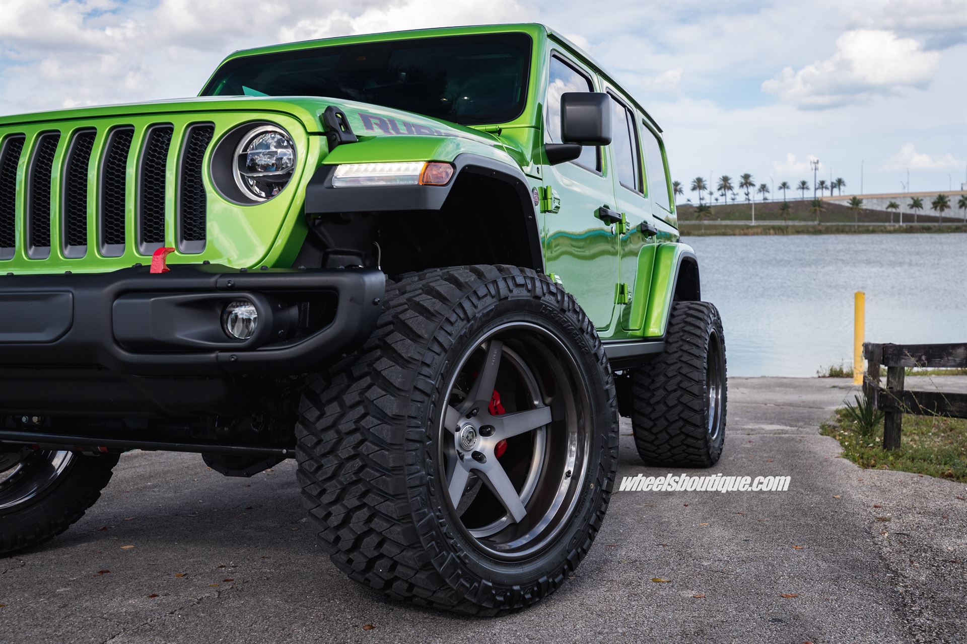 HRE RS105 | Jeep Wrangler Rubicon