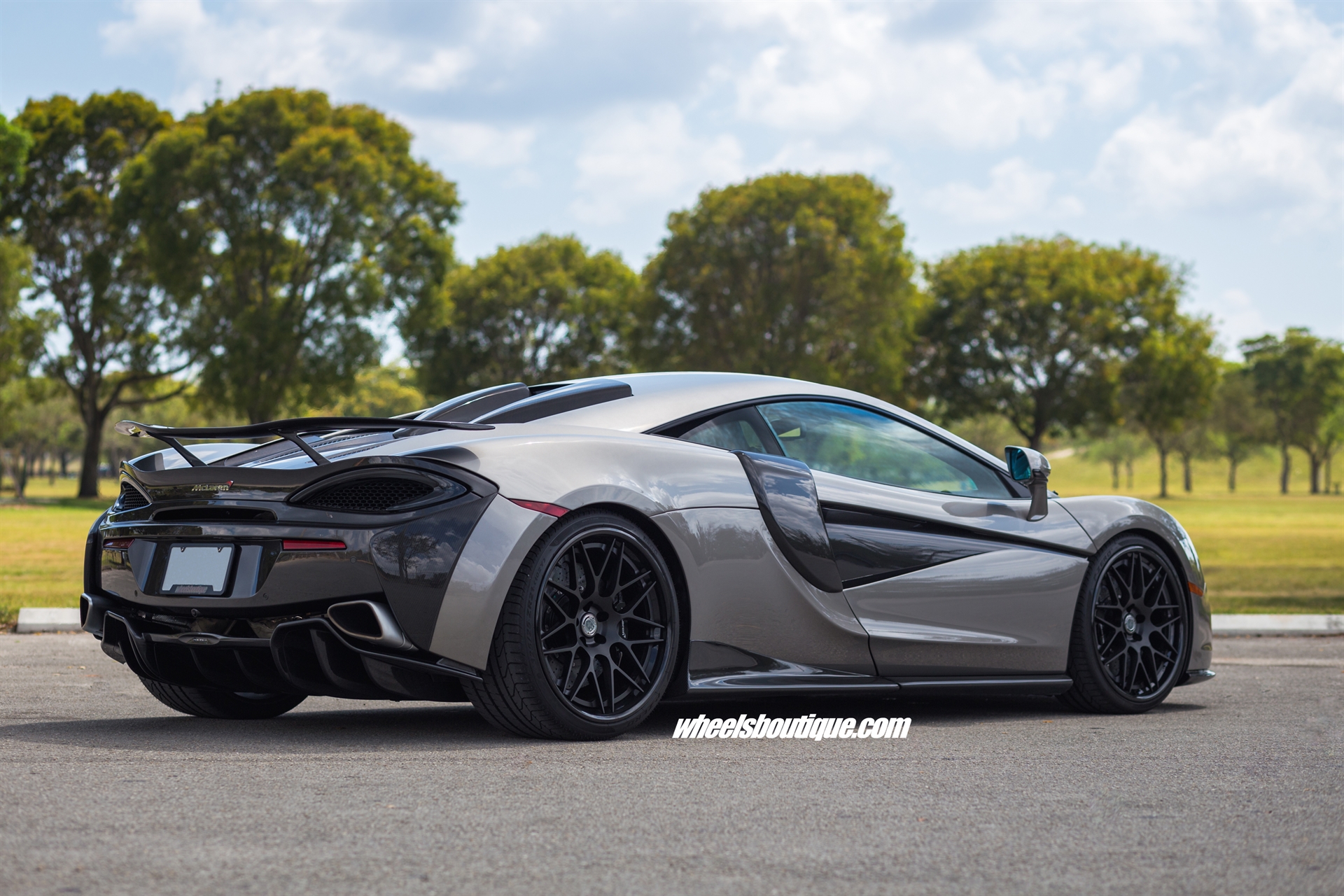HRE RS100 w/ Full Novitec Kit | McLaren 570S
