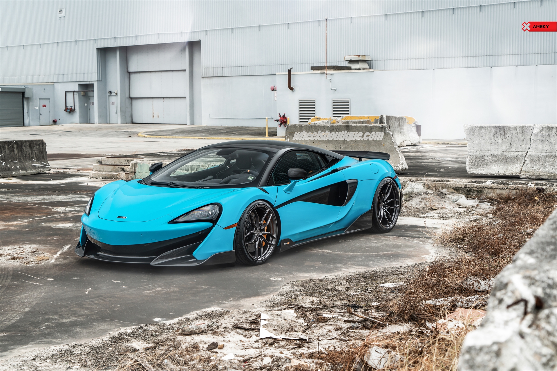 ANRKY AN11 | McLaren 600LT Miami Blue