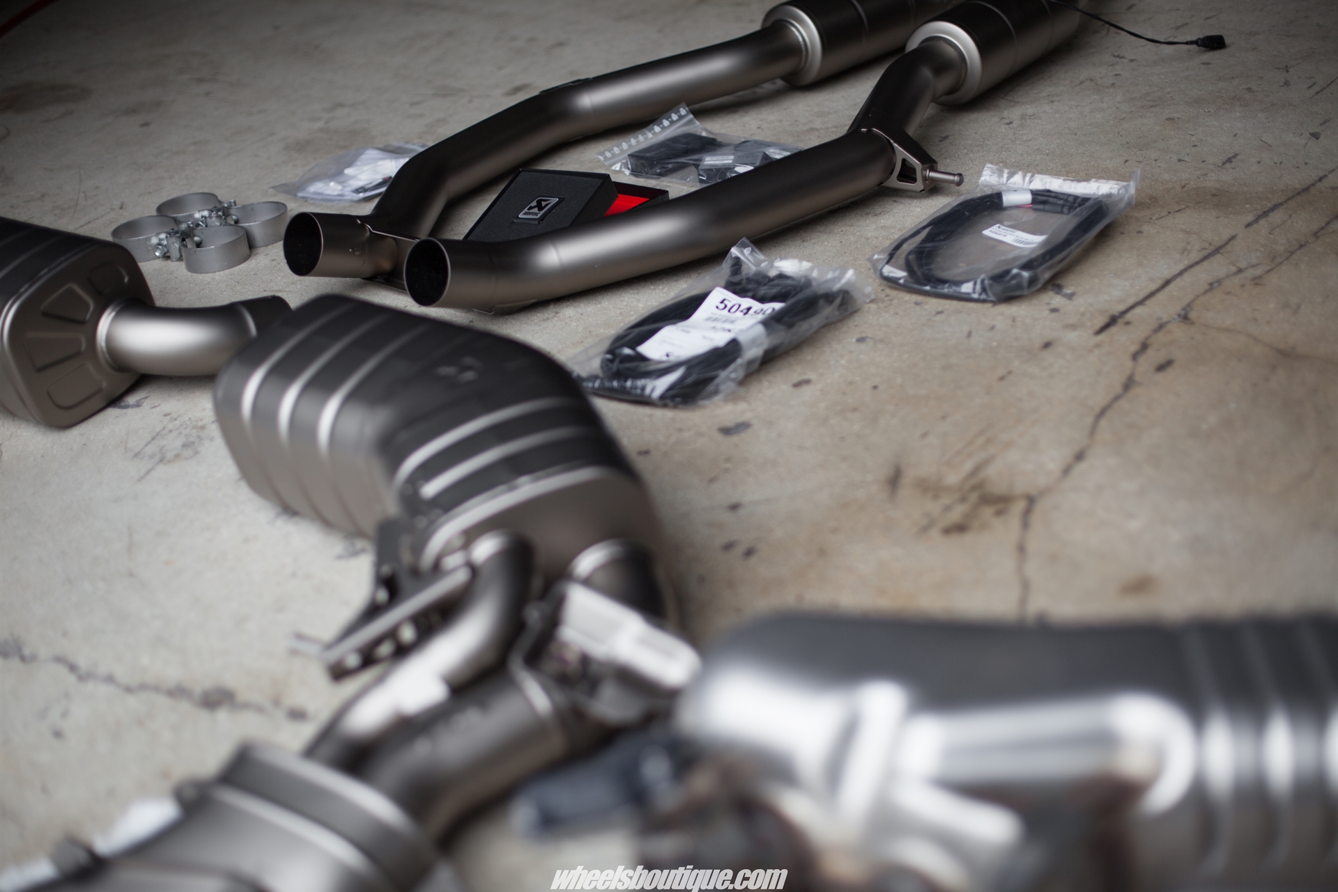 HRE P104 with Akrapovic Exhaust | Mercedes S63 AMG Cabrio