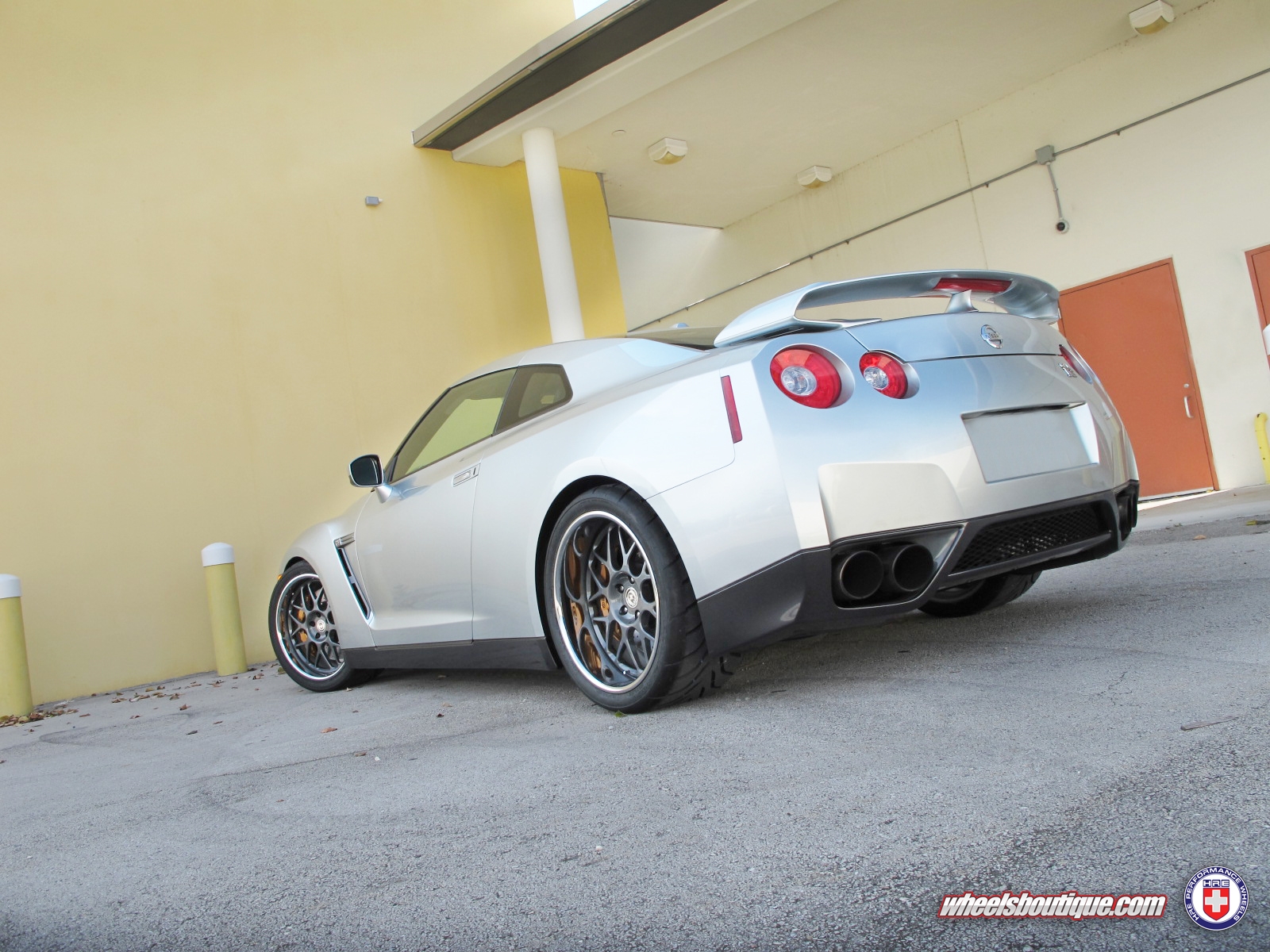 20″ HRE 560R’s | Nissan R35 GTR