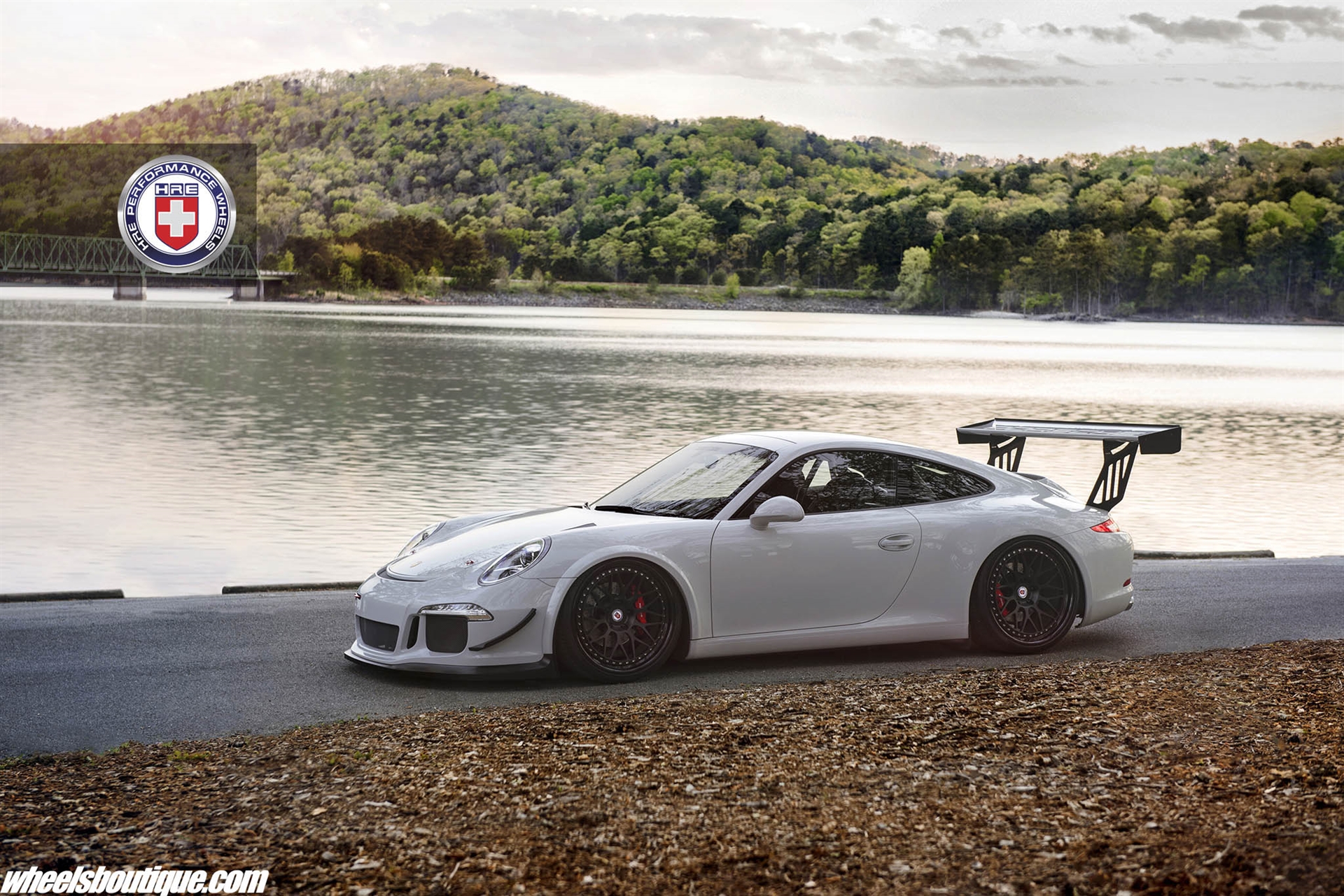 HRE Classic 300 | Porsche 991 Cup Car Conversion