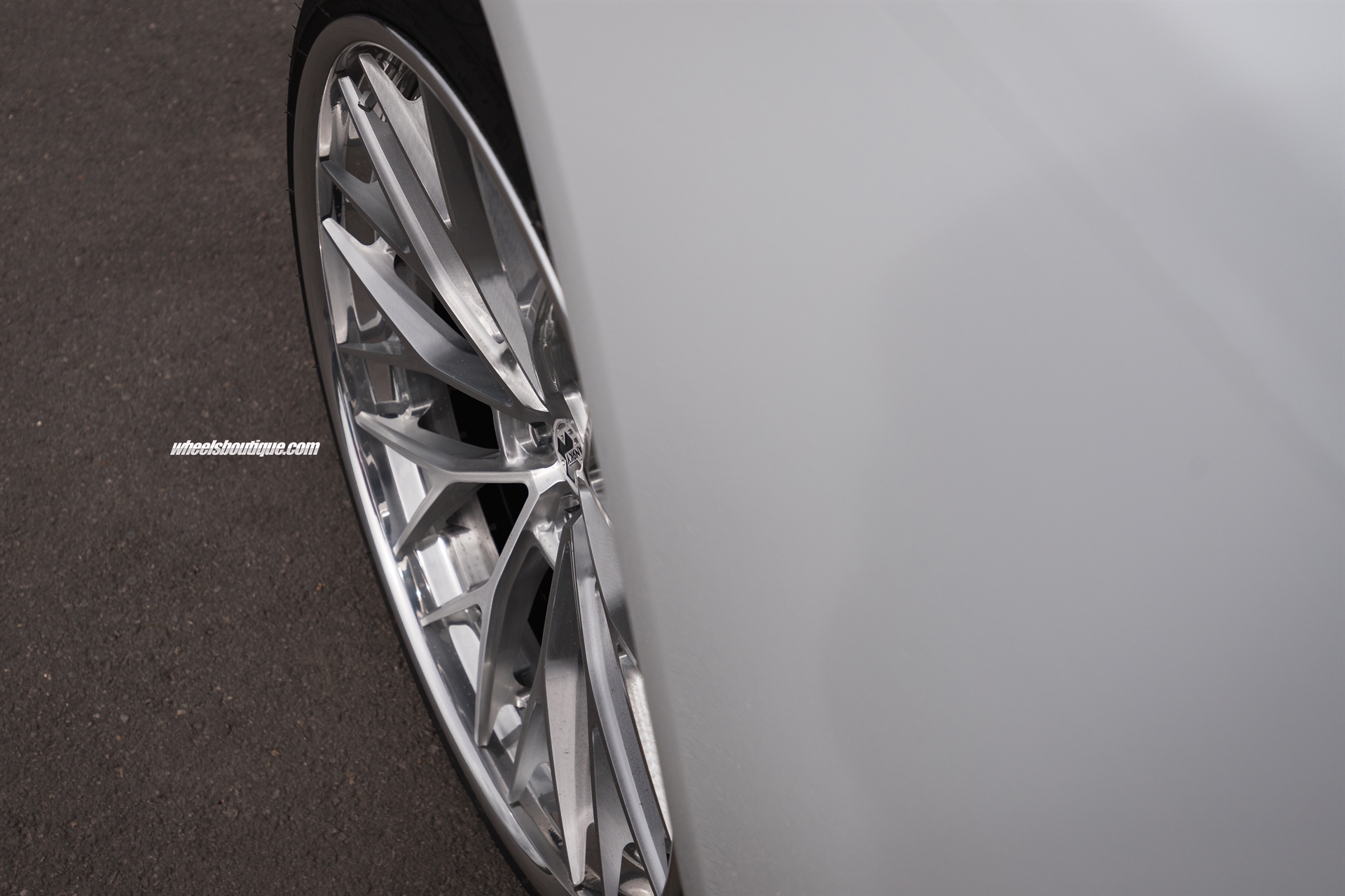 Anrky AN30 | Rolls Royce Dawn 2