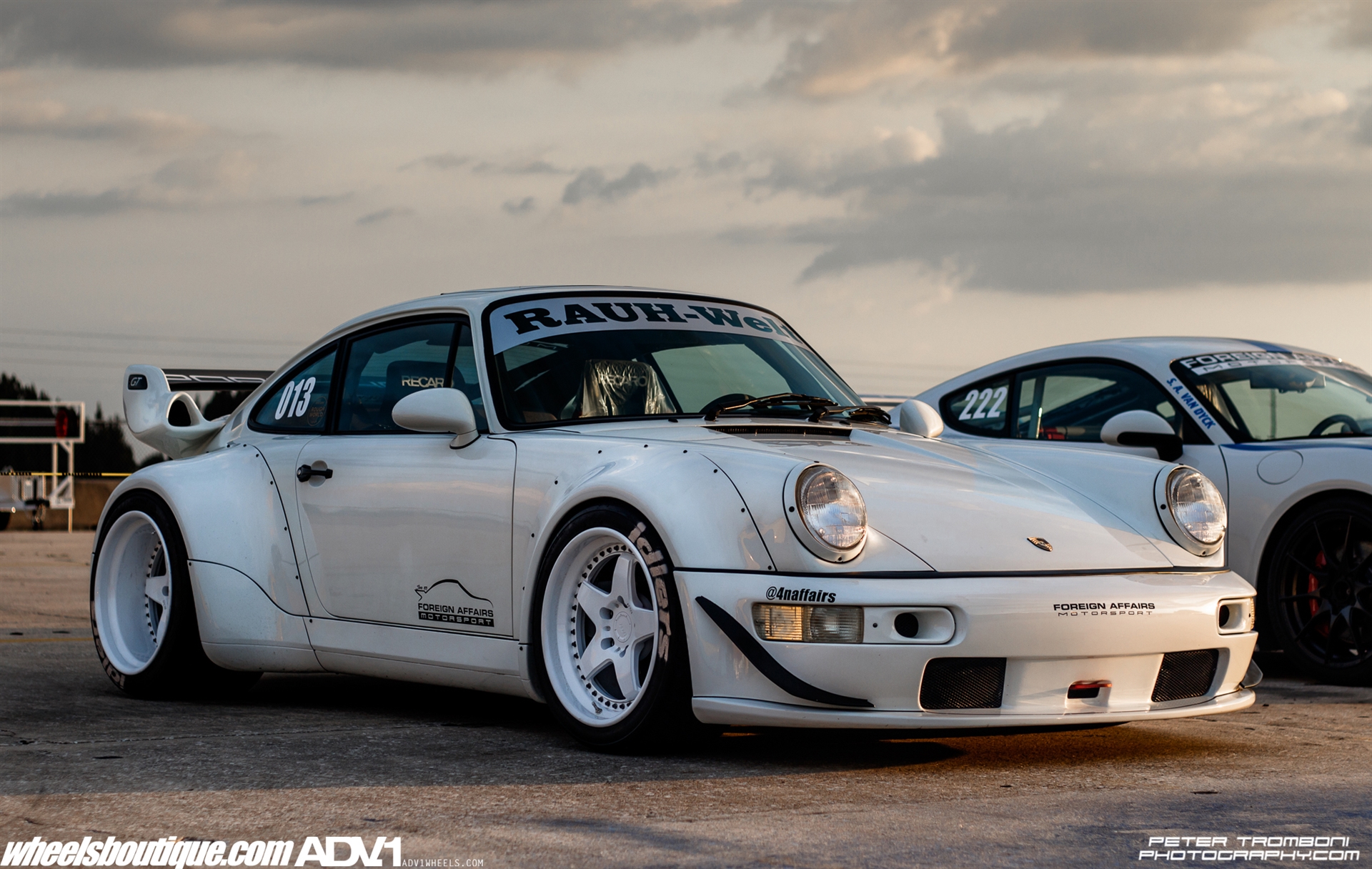 RWB Porsche 964 Turbo