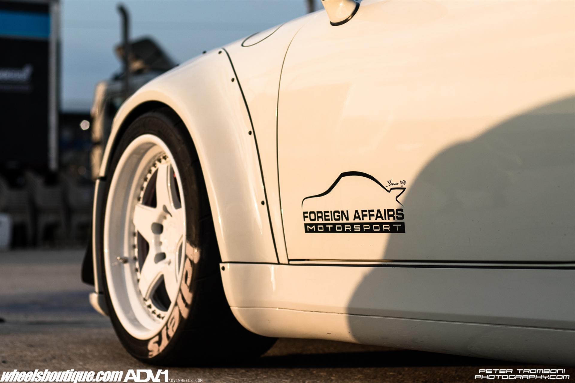 RWB Porsche 964 Turbo