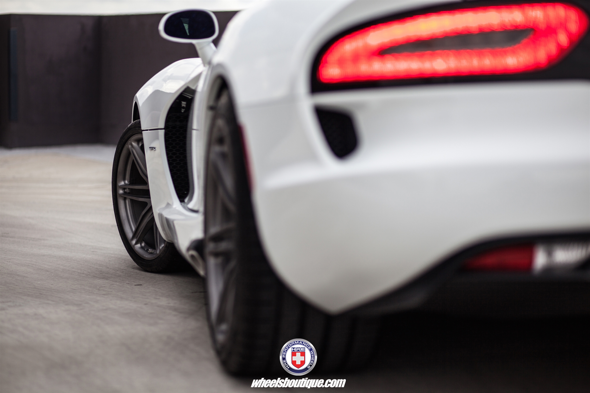 HRE P106 | SRT Viper