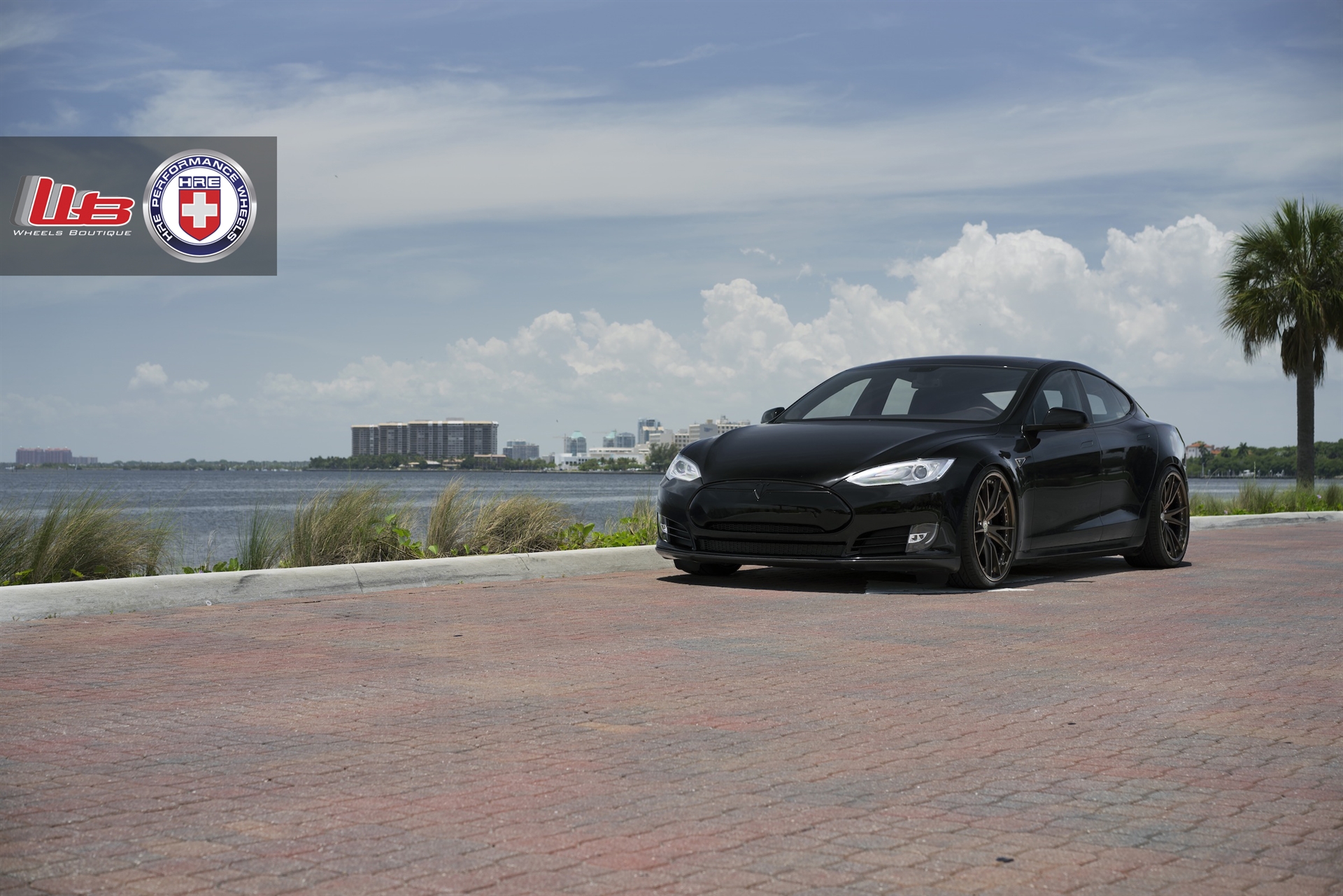 HRE S104 | Tesla Model S P85+